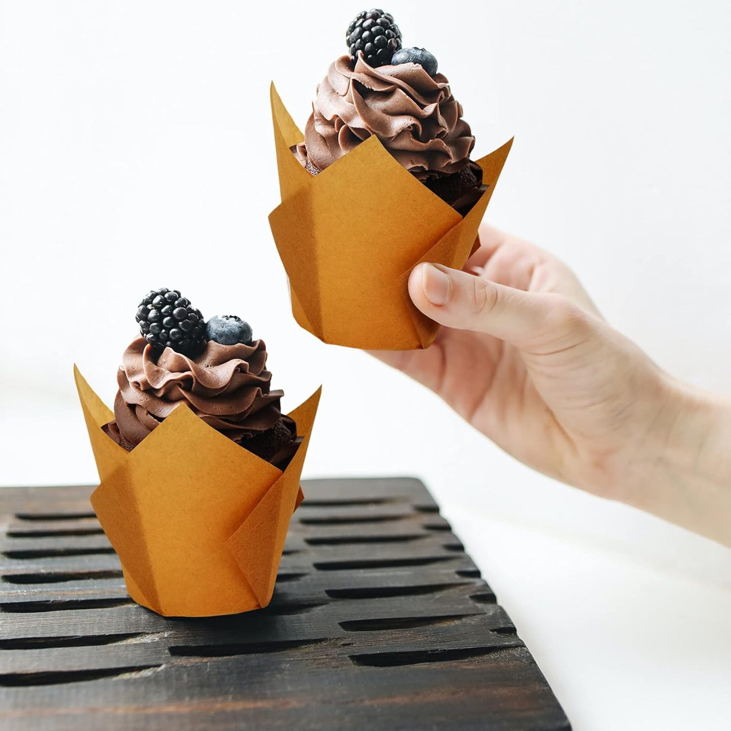 200pcs Tulip Cupcake Liners, Standard Greaseproof Paper Baking Cups Muffin Liners Holders Perfect for Bridal Showers, Baby Showers, Birthday Parties, Banquets, and Catering Events (Brown)