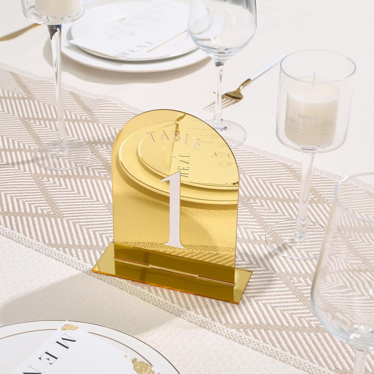 UNIQOOO Gold Mirror Arch Wedding Table Numbers with Stands 1-20, 5x7 Acrylic Display Signs and Holders, Pack of 20, Perfect for Centerpiece, Reception, Decoration, Party, Anniversary, Event