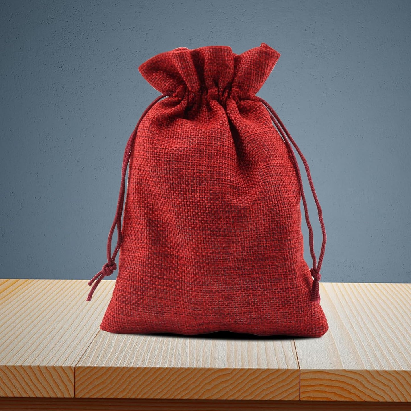 ZOENHOU 50 Packs 5 x 7 Inch Large Burlap Bags with Drawstring, Durable Wine Red Jute Drawstring Bags, Dustproof Burlap Sacks for Favors Party DIY Craft