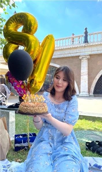 Gold Mylar Number 1 Balloon 40 inch, Number 1 Birthday Balloon for Boy Girl, Gold Foil One Balloon for 1st 10 11 12 16 18 Birthday Party, Anniversary Celebration Number Balloons Decorations