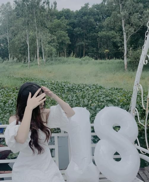 White Number 1 Balloon 40 inch, Number 1 Birthday Balloon for Boy Girl, White Foil One for 1st 10 11 12 16 18 Birthday Party, Anniversary Celebration Number Decorations