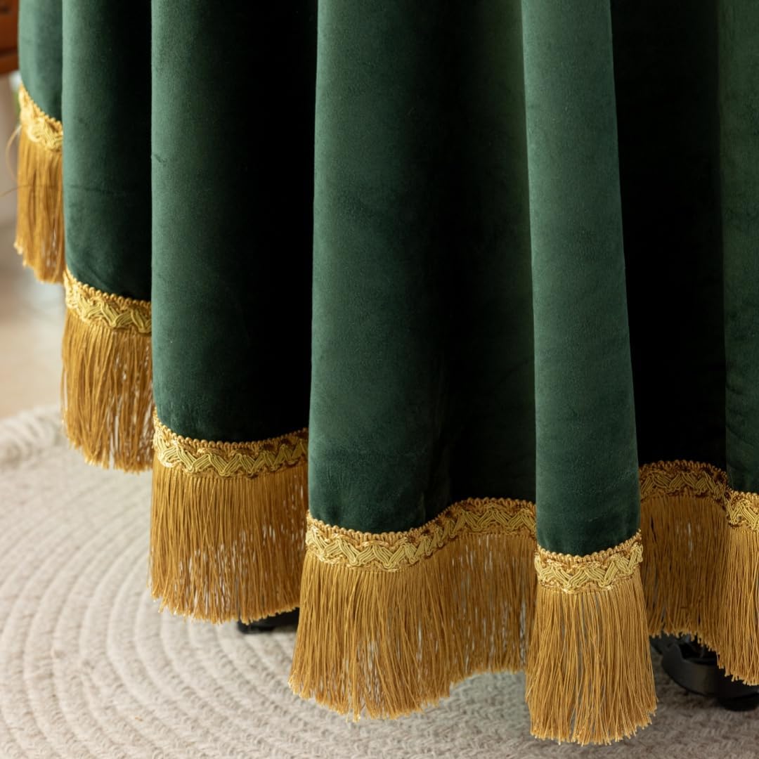 F-CHU Luxury Green Tablecloth Thickset Velvet Tablecloth with Beautiful Gold Tassels Vintage Table Cloth for Home Decor Wedding, Party, Banquet and Events 67" Round