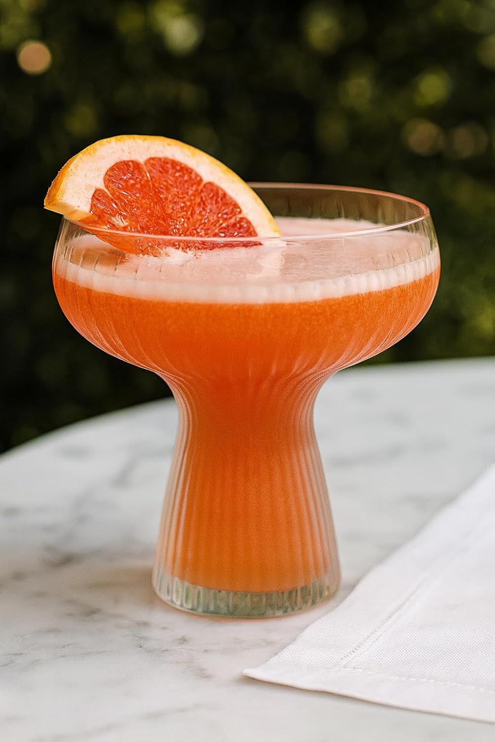 Lunara Clear Plastic Margarita Glasses, 11 oz, Set of 40, Disposable Party Cups for Cocktails (Clear Ripple Ribbed)