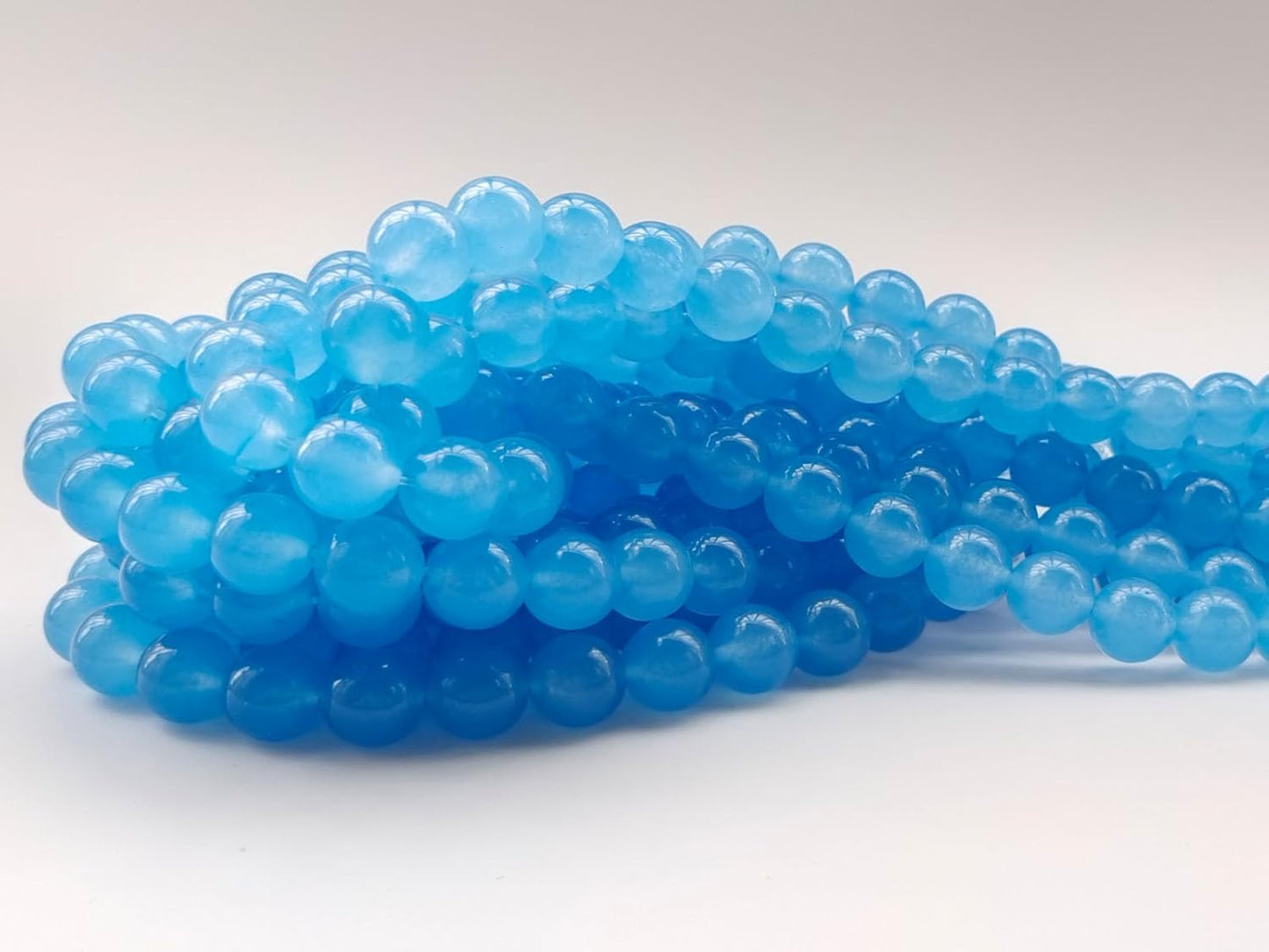 Stone Beads 8mm 100pcs Light Blue Chalcedony Beads Round Loose Gemstones Beads for Bracelet Necklace Jewelry Making (8mm, 60828 Light Blue Chalcedony)