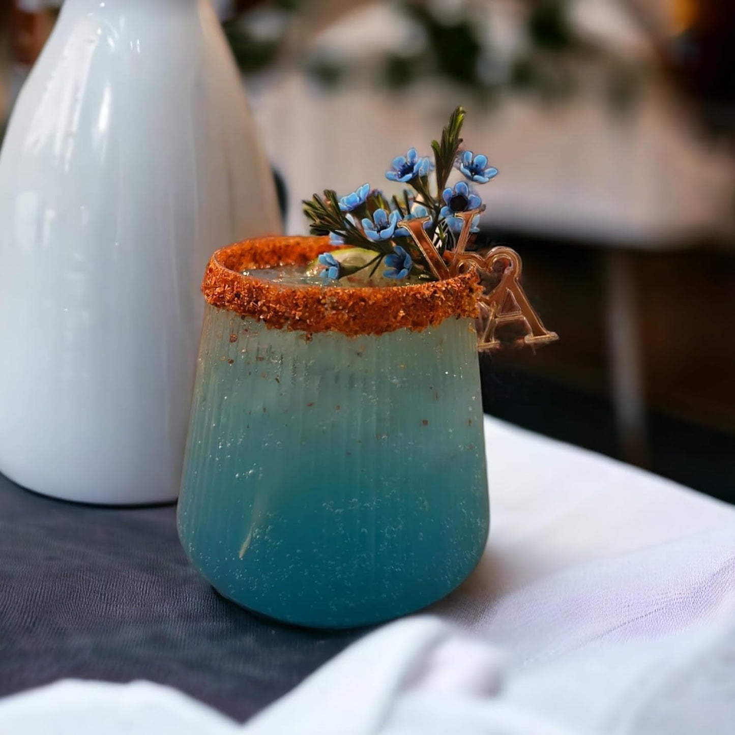 40 count origami ripple Unbreakable Stemless Plastic Wine Champagne Whiskey Glasses Elegant Durable Disposable Indoor Outdoor Ideal for Home, Office, Bars, Wedding, Ribbed 14 Ounce Cups (40, Clear)