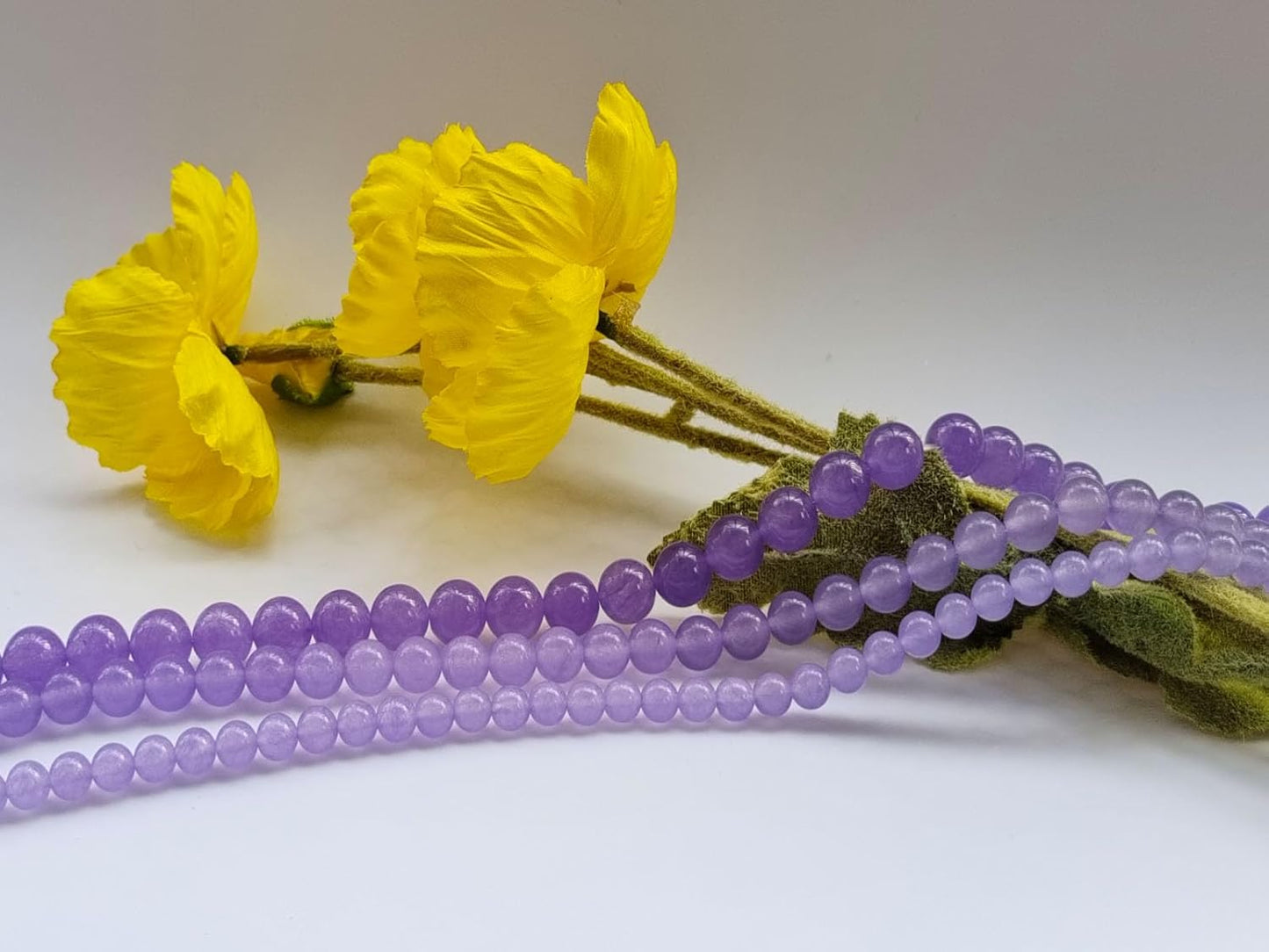 Stone Beads 6mm 140pcs Light Purple Chalcedony Beads Round Loose Gemstones Beads for Bracelet Necklace Jewelry Making (6mm, 60629 Light Purple Chalcedony)