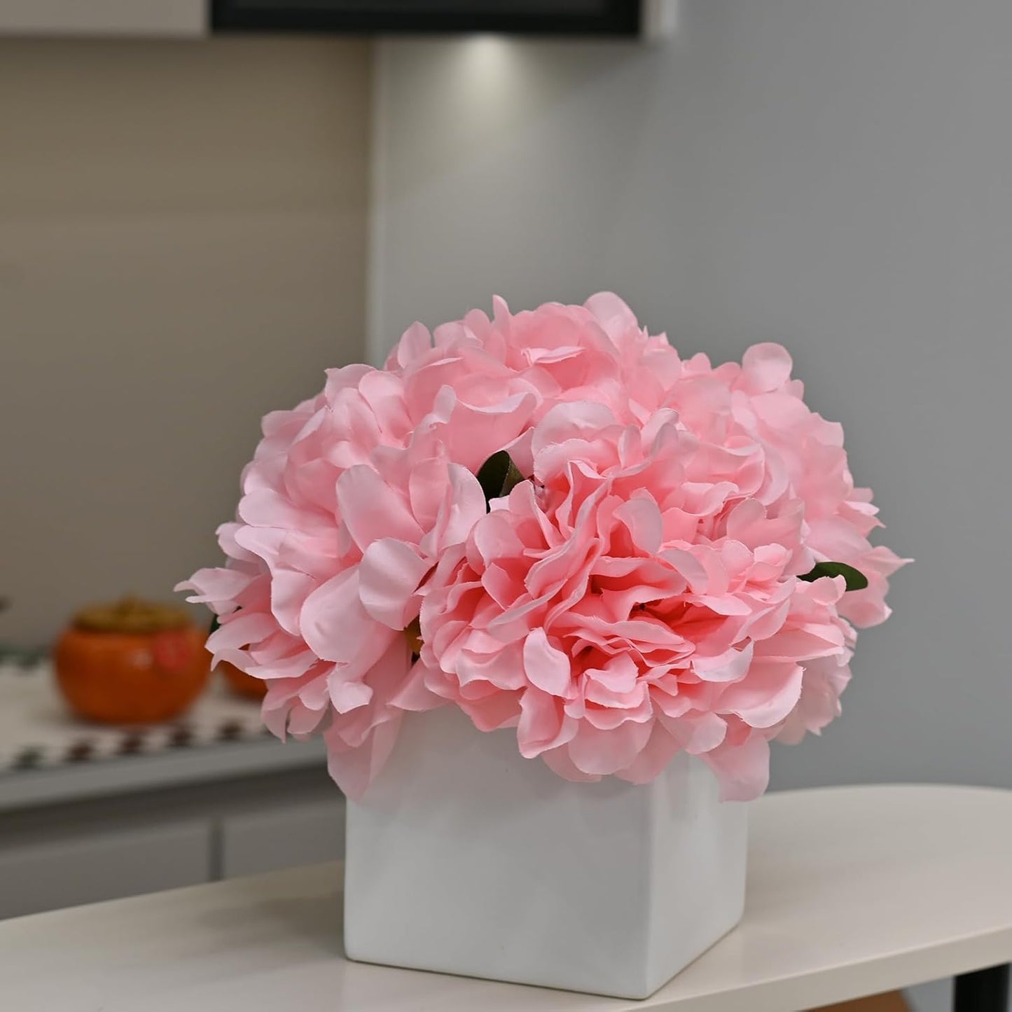 LADADA Artificial Flowers in Square White Ceramic Vase, Fake Peony Bouquet, Artificial Flower Arrangement for Home Decoration (Pink)