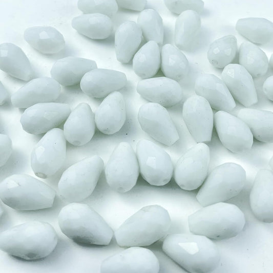 130pcs 6x8mm Teardrop Crystal Glass Beads Vertical Hole Faceted Glass Teardrop Spacer Beads for Bracelets Necklace Earring DIY Jewelry Making Craft(White)