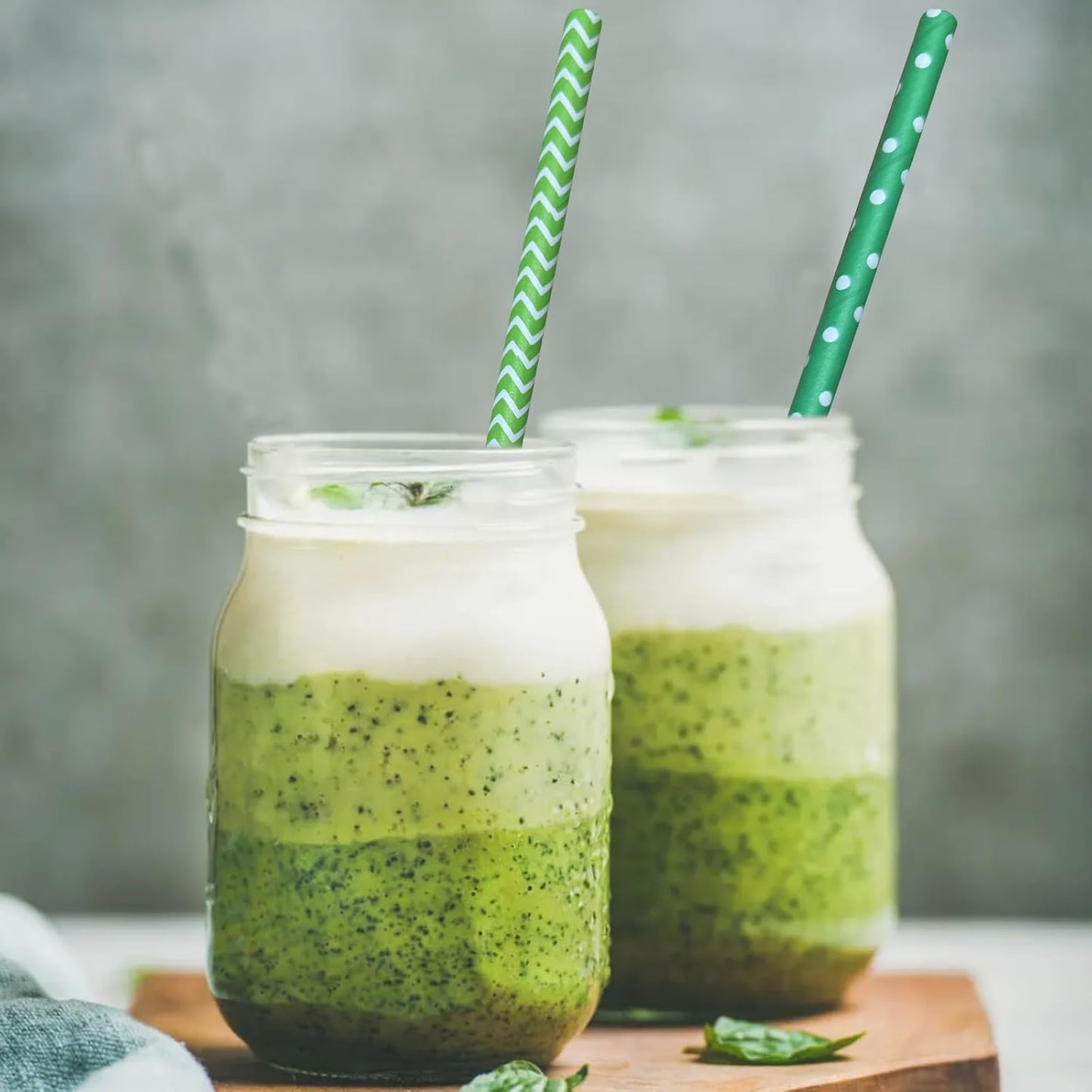 YAOSHENG [100 Pack] Pink & Gold Paper Straws Disposable, 100% Biodegradable Multi-Pattern Party Straws For Birthday, Wedding and Holiday Decoration (Bright Green Series)