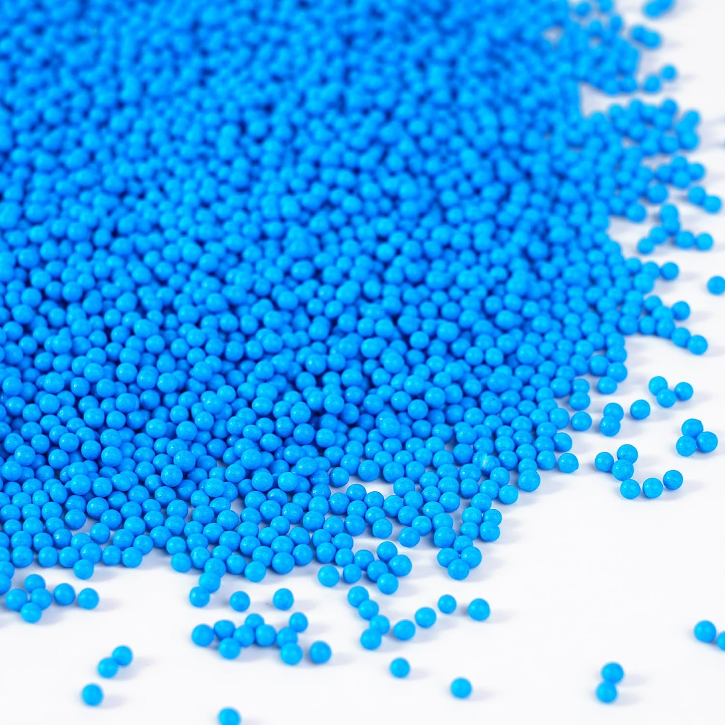 Edible Blue Sprinkles, Blue Nonpareils Sprinkles, 2mm Pearls Sprinkle for Cake Decorating and Baking, for Patriotic, 4th of July, Birthday, Winter Theme Party, and Baby Showers(4.23oz/120g)