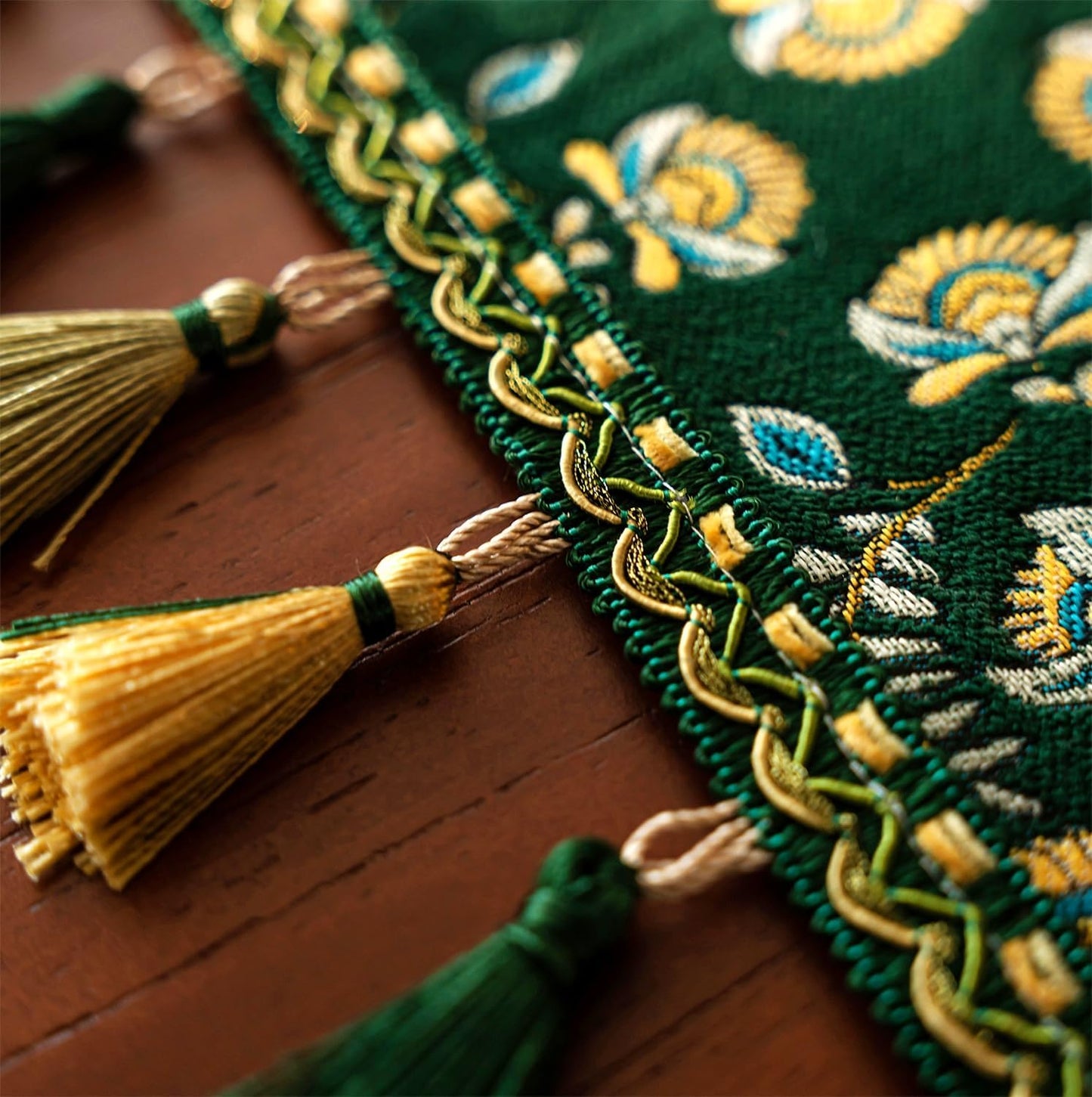 13×72 Inch Table Runner, Retro-Luxury Tassels Series for Kitchen Dining Table Holiday Decoration (Green Branch)