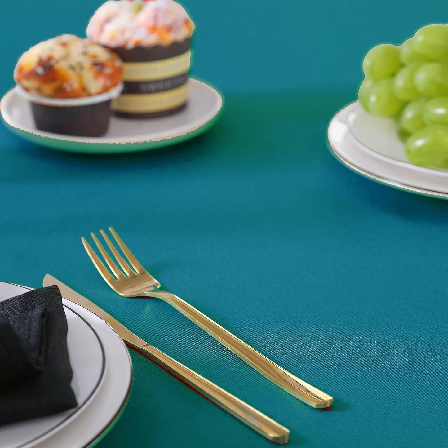 60 inch Round Tablecloth Washable Polyester Table Cloth Decorative Table Cover for Wedding Party Dining Banquet（60 inch,Caribbean Blue）