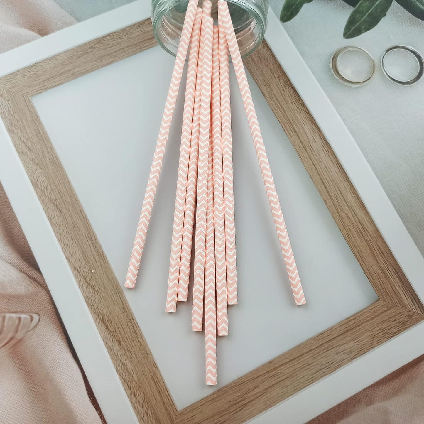 YAOSHENG Premium Disposable Waves Striped Drinking Paper Straws, Pack 100 Pink Waves Paper Straws for Cocktail Party Supplies,Birthday,Bridal/Baby Shower,Juice,Shakes (Pink Waves)