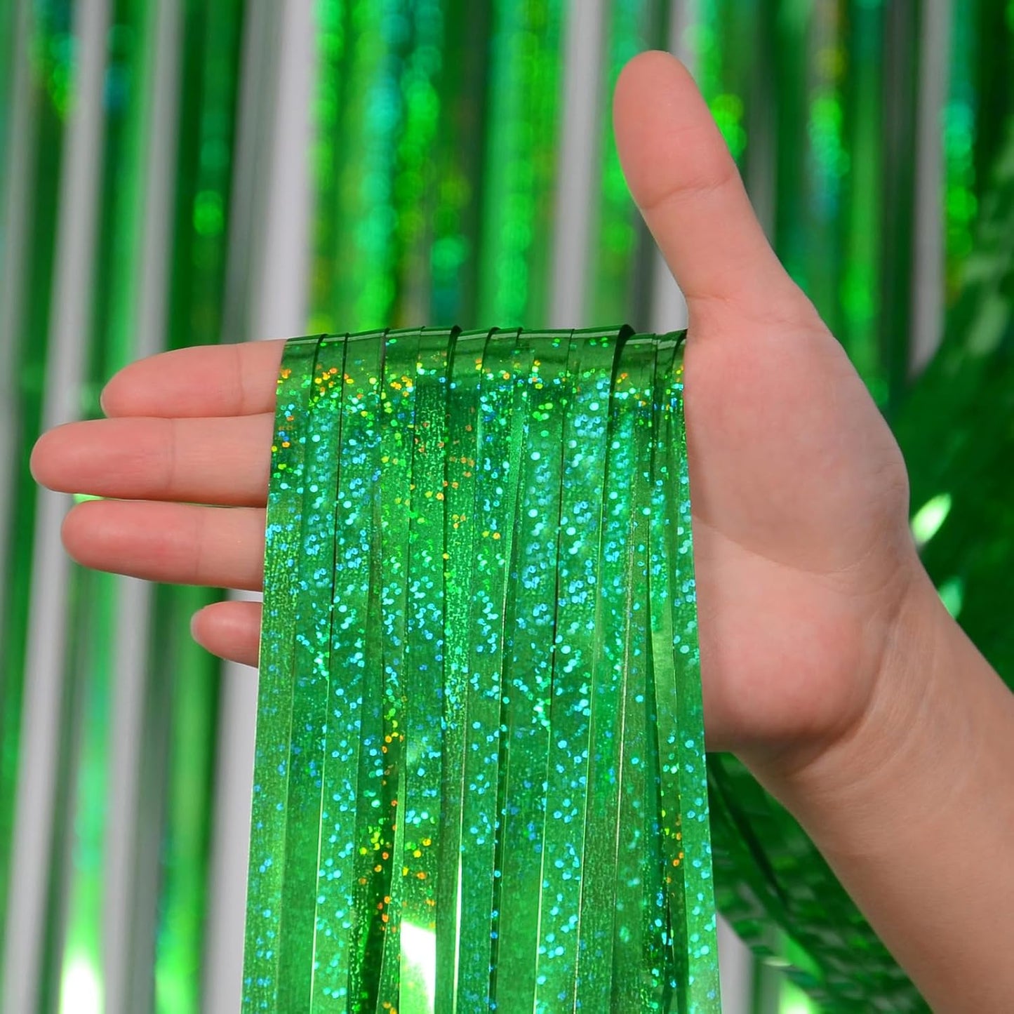 Melsan Foil Curtain Backdrop, 2 Pack 3.2 ft x 8.2 ft Tinsel Foil Fringe Curtains, Sparkle Metallic Foil Fringe Curtains for St Patricks Day Decorations Photo Booth Props Decoration, Green