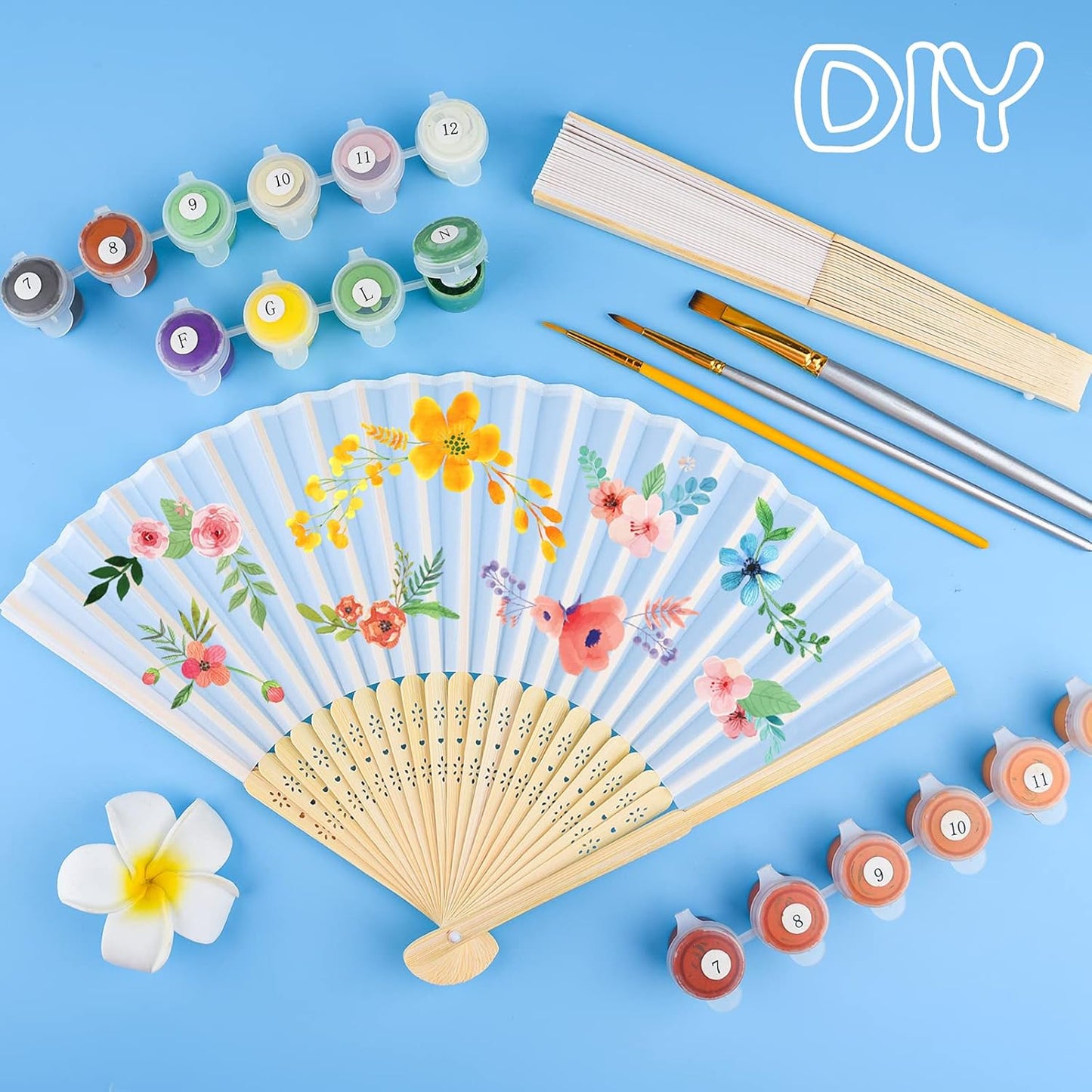 FEPITO 50 Pieces White Handheld Paper Fan Paper Folding Fans with Bamboos for Wedding Gift, Party, Home