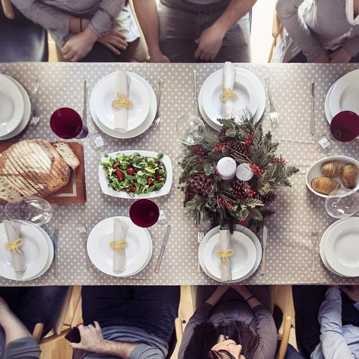 Pack of 6 Napkin Rings Alloy Hollow Out Flower Napkin Holder Dinning Table Napkin Ring for Dinner Parties Wedding Banquet Table Setting Family Gatherings Table Decor（Gold，6）