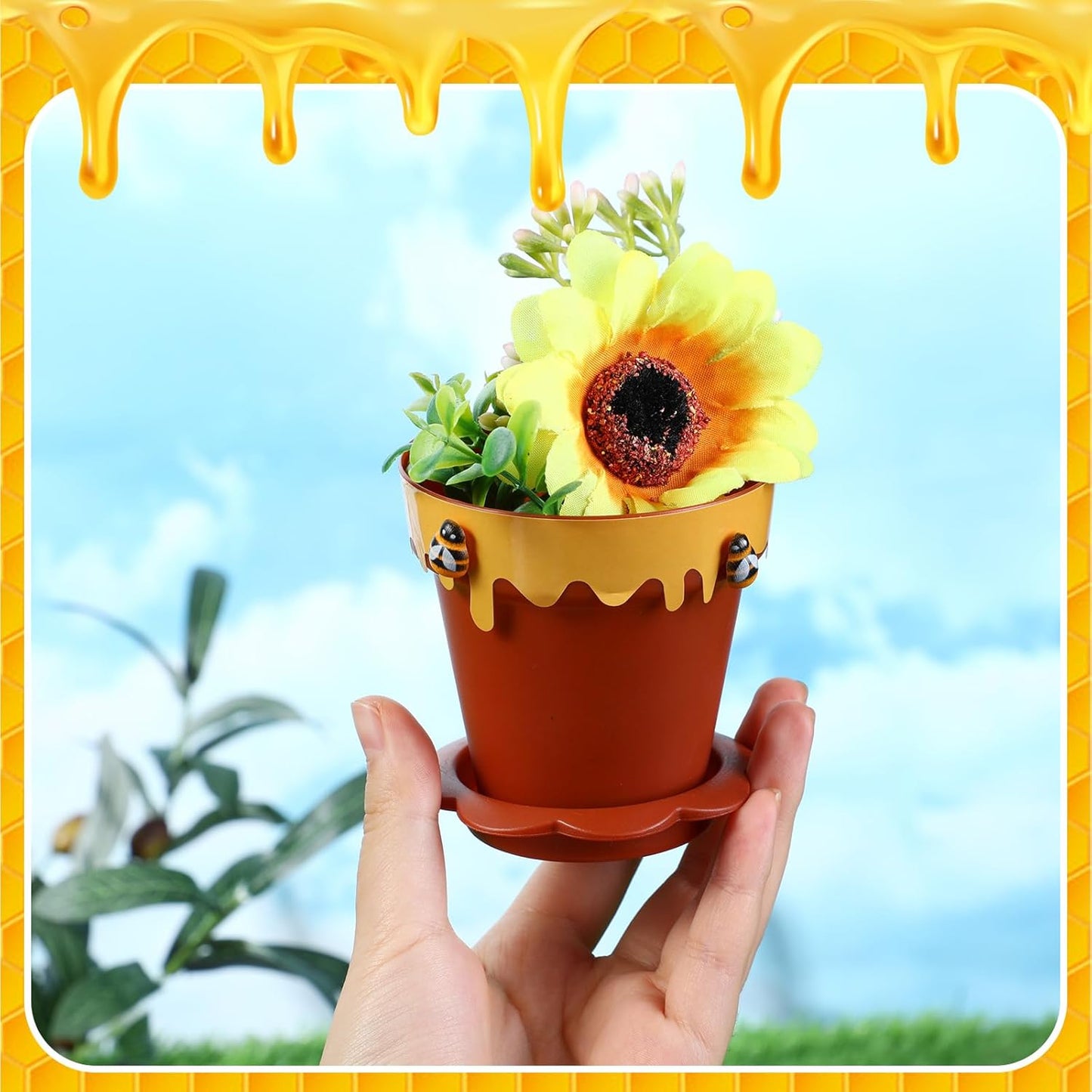 60 Sets Mini Honey Bee Pots with Lids, Spoon, Saucers and Bee Charms, 6.76 OZ Plastic Honey Jars for Cupcake Dessert Themed Party Favor Planter Baby Shower Birthday Wedding Decoration (Brown)