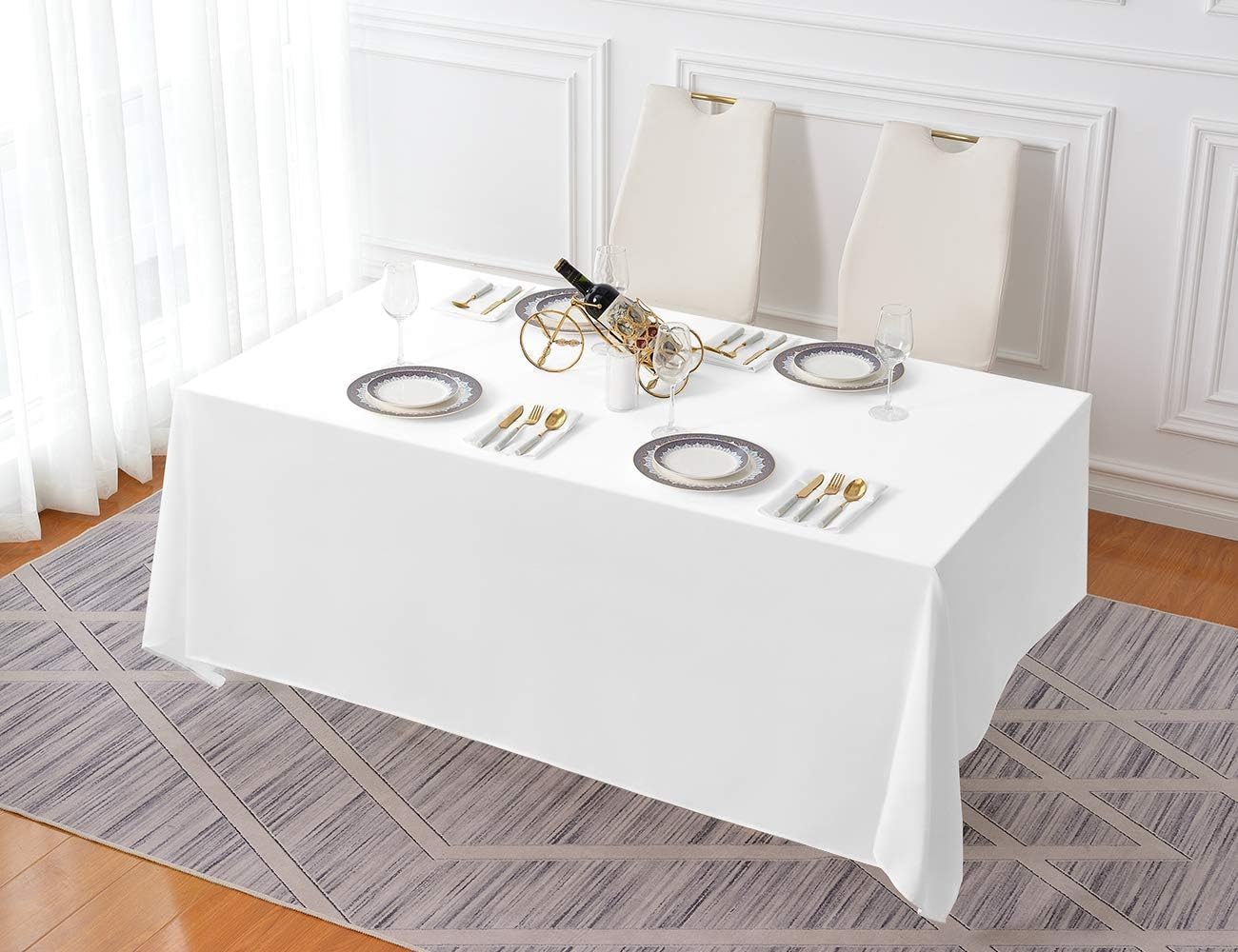 Surmente 5 Pack White Rectangle Tablecloth 90 x 132-inch Rectangular Polyester Table Cloth for Weddings, Banquets, or Restaurants