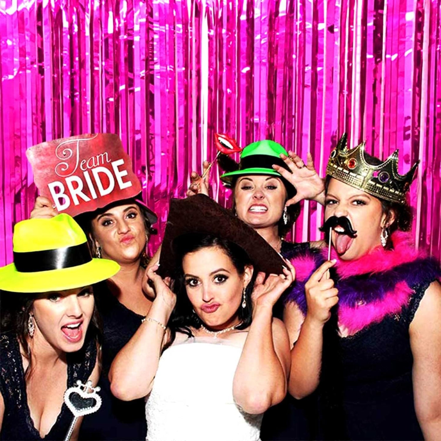 Pack Fuchsia Foil Fringe Curtain Backdrop, 3.28Ft x 9.84Ft Metallic Tinsel Foil Fringe Streamers Curtains Party, Photo Booth Props, Birthday, 2022 Graduation Decoration Supplies