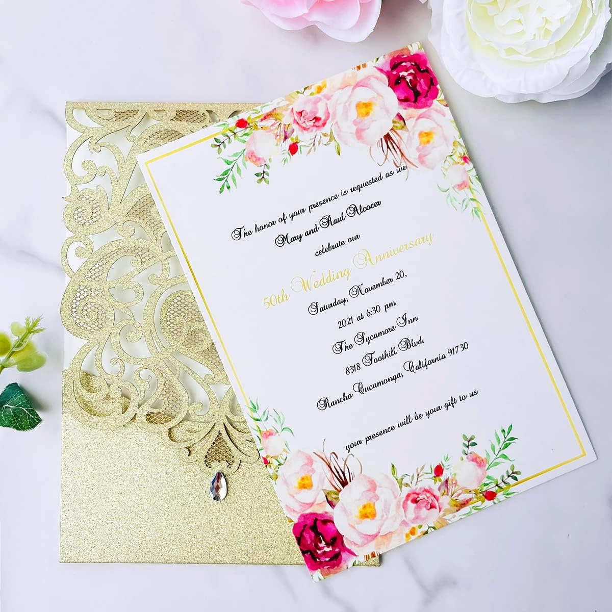 Hosmsua 50PCS Personalized Wedding Invitations Kit 5.12 x 7.3 Laser Cut Hollow Rose Rhinestone Pocket with Envelope for Wedding Quinceanera Invite (Champagne Gold Glitter)