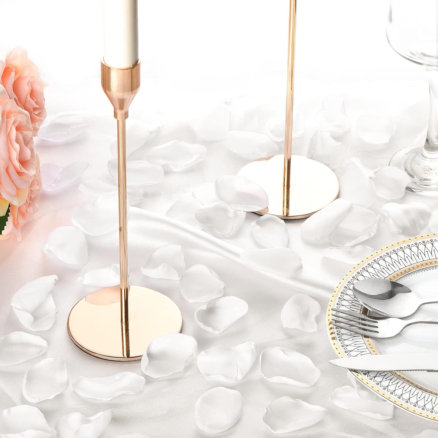 Artificial White Rose Petals 300pcs Silk Rose Petals Fake Flower Petals for Wedding Flower Girl Basket Valentines Day Anniversary Proposal Ceremony Romantic Night Party Decoration (White)