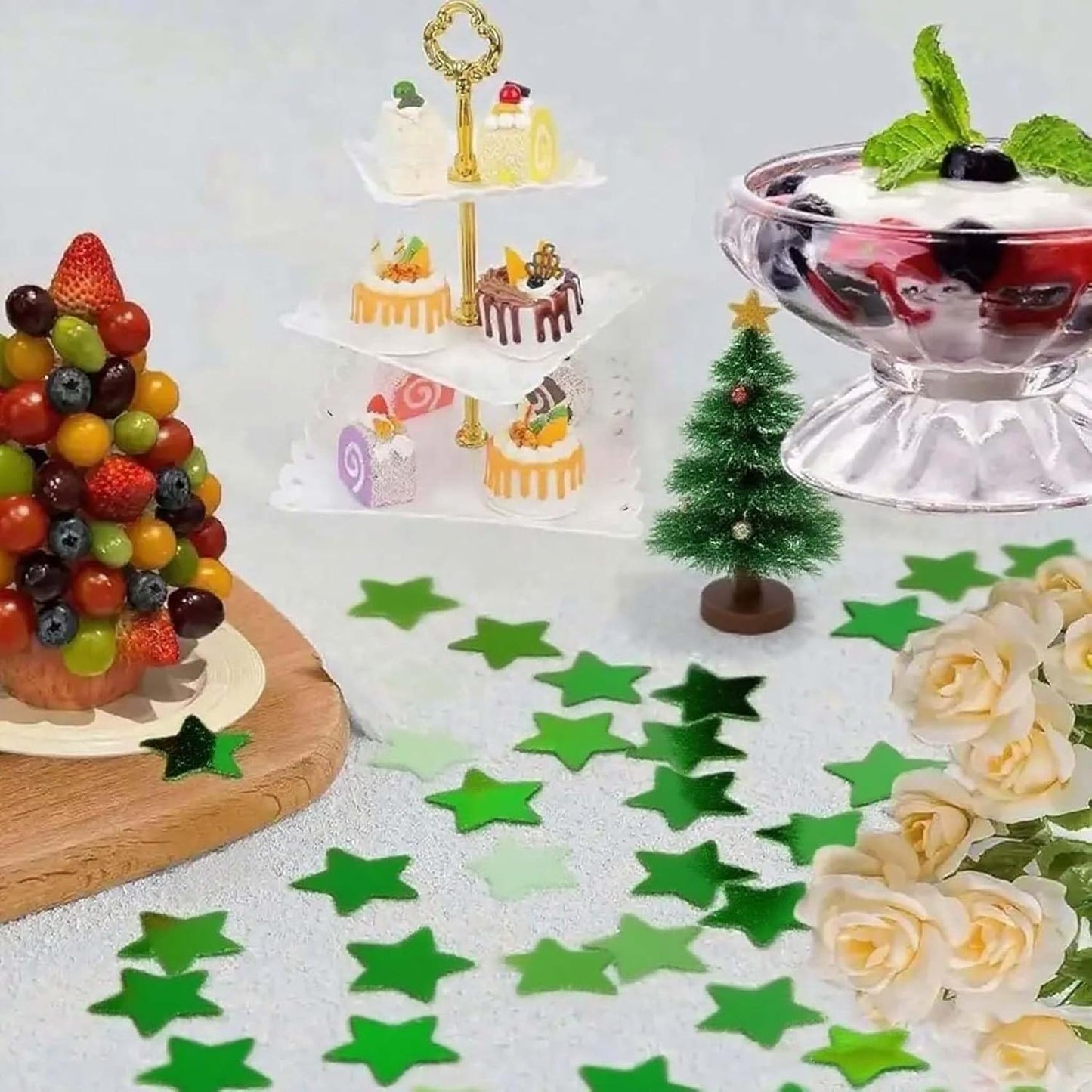 Green Metallic Foil Star Confetti 0.78inch/2cm 8000PCS Table Confetti for Party Birthday Decoration or Filled Balloons