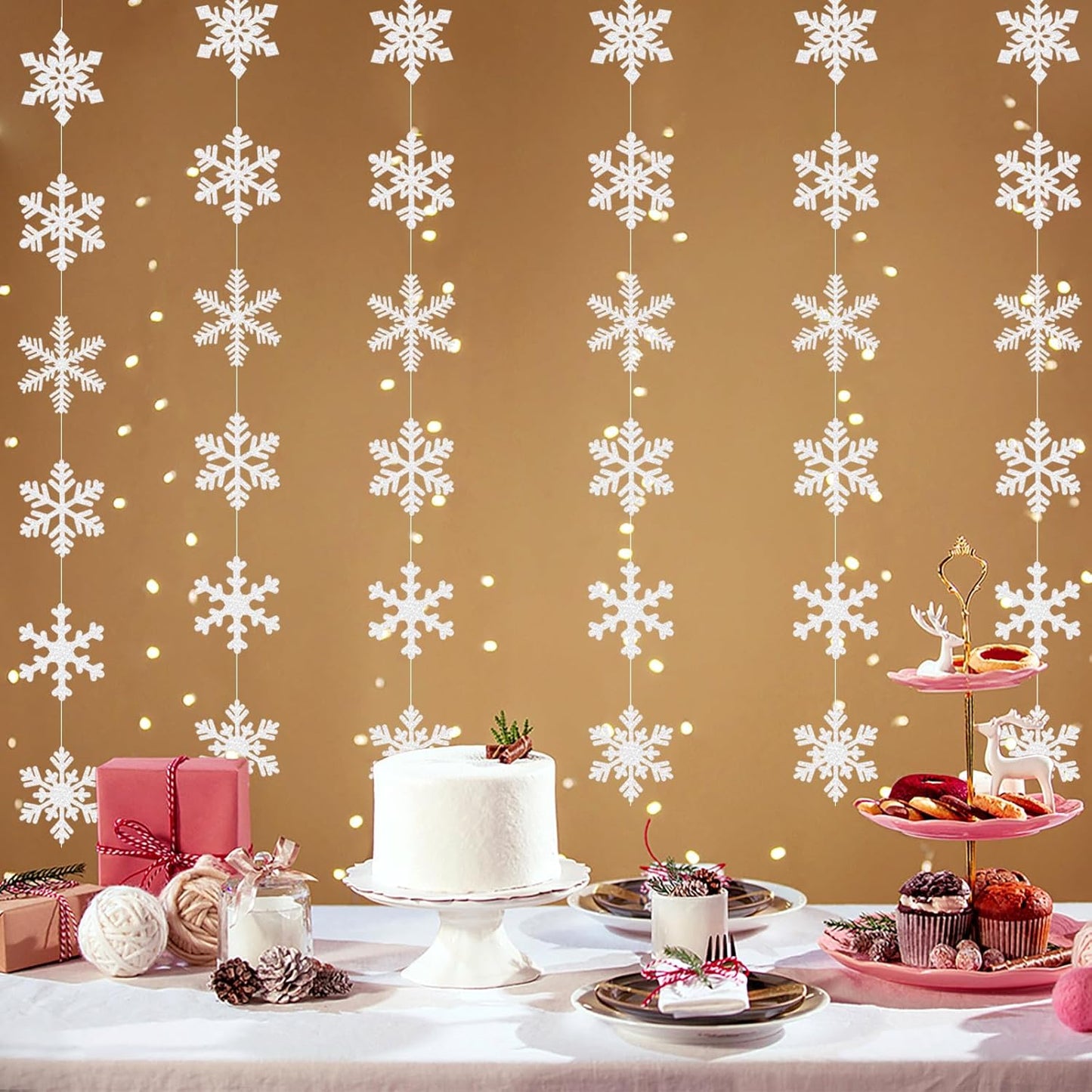 Snowflake Snow White-Silver Christmas Party-Decorations Garland - 6pcs Winter Girl Frozen Birthday New Year Hanging Decoration Streamers Banner, Wonderland Party Supplies Decor Panduola