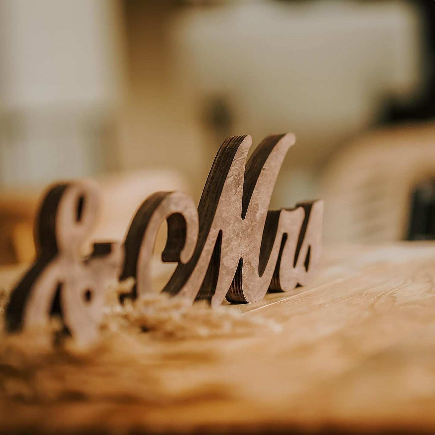 Mr and Mrs Sign for Wedding Table Decor, Mr & Mrs Wooden Signs, Rustic Wedding Decorations for Reception, Mr & Mrs Sign for Sweetheart Table Decor, Freestanding Wood Letters for Head Table Centerpiece