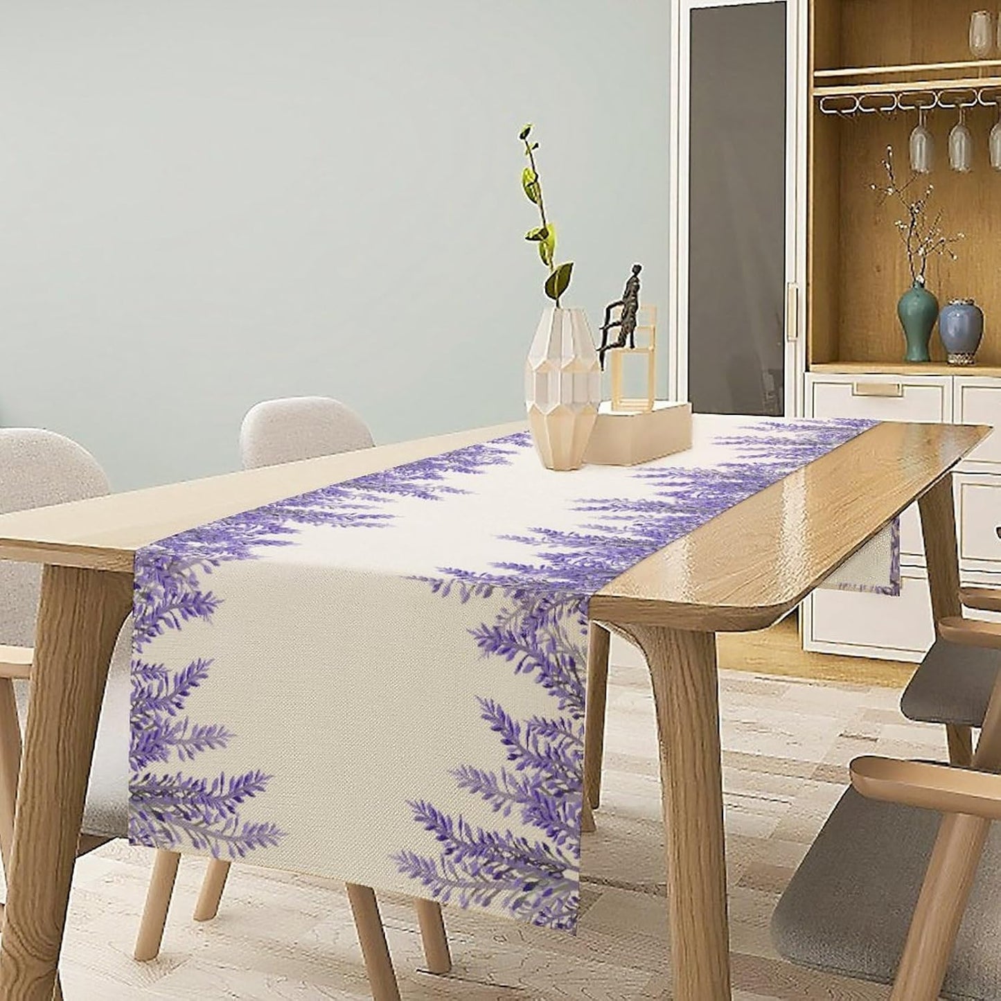 Purple Lavender Table Runner Vintage Watercolor Modern Kitchen Restaurant Decoration Suitable for Indoor and Outdoor Wedding Party Banquet Table Runner 13x36 Inch