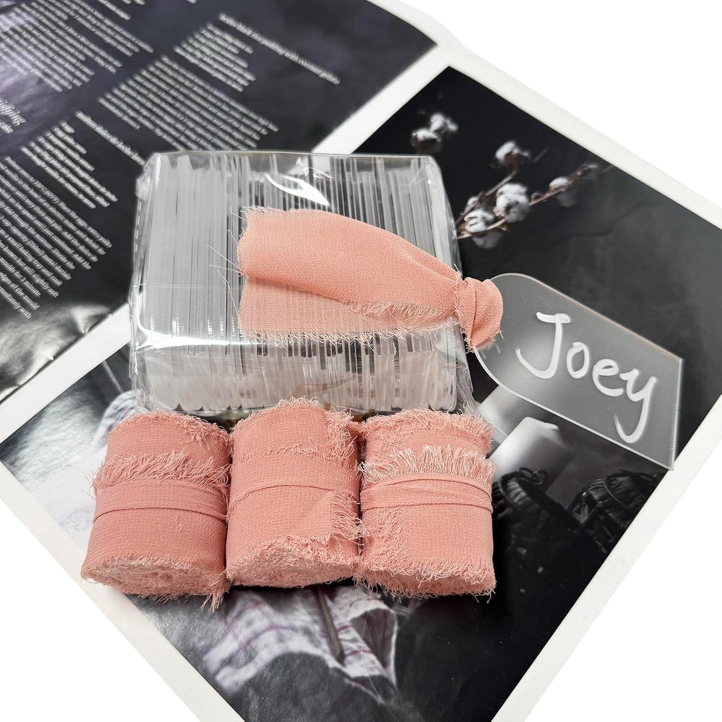 50Pcs Acrylic Place Card for Wedding Frosting Acrylic DIY Table Seating Cards Wedding Supplies with Rose Ribbon