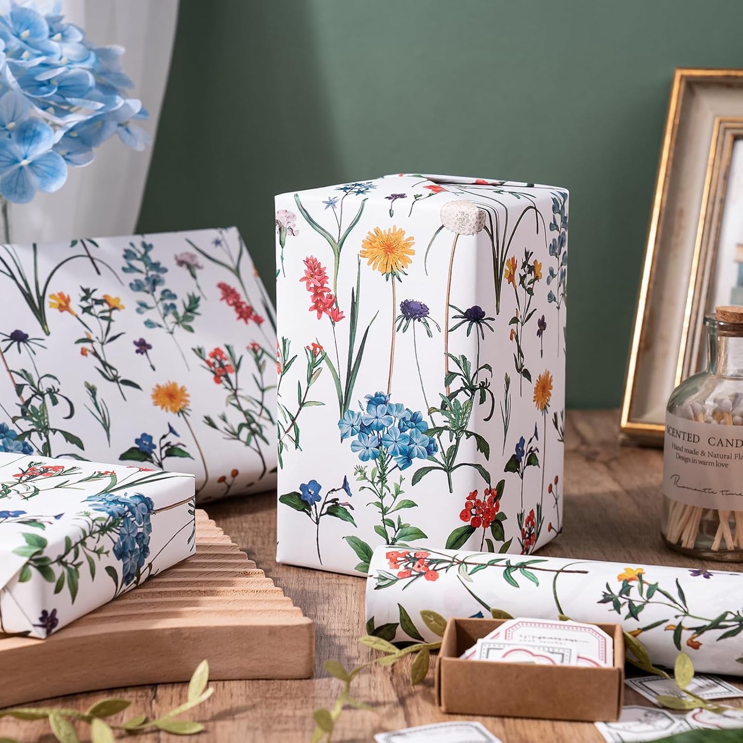 WRAPAHOLIC Kraft Wildflower Wrapping Paper - Mini Roll - 17 Inch x 16.5 Feet - Floral Wrapping Paper for for Wedding, Birthday, Bridal Shower, Tea Party