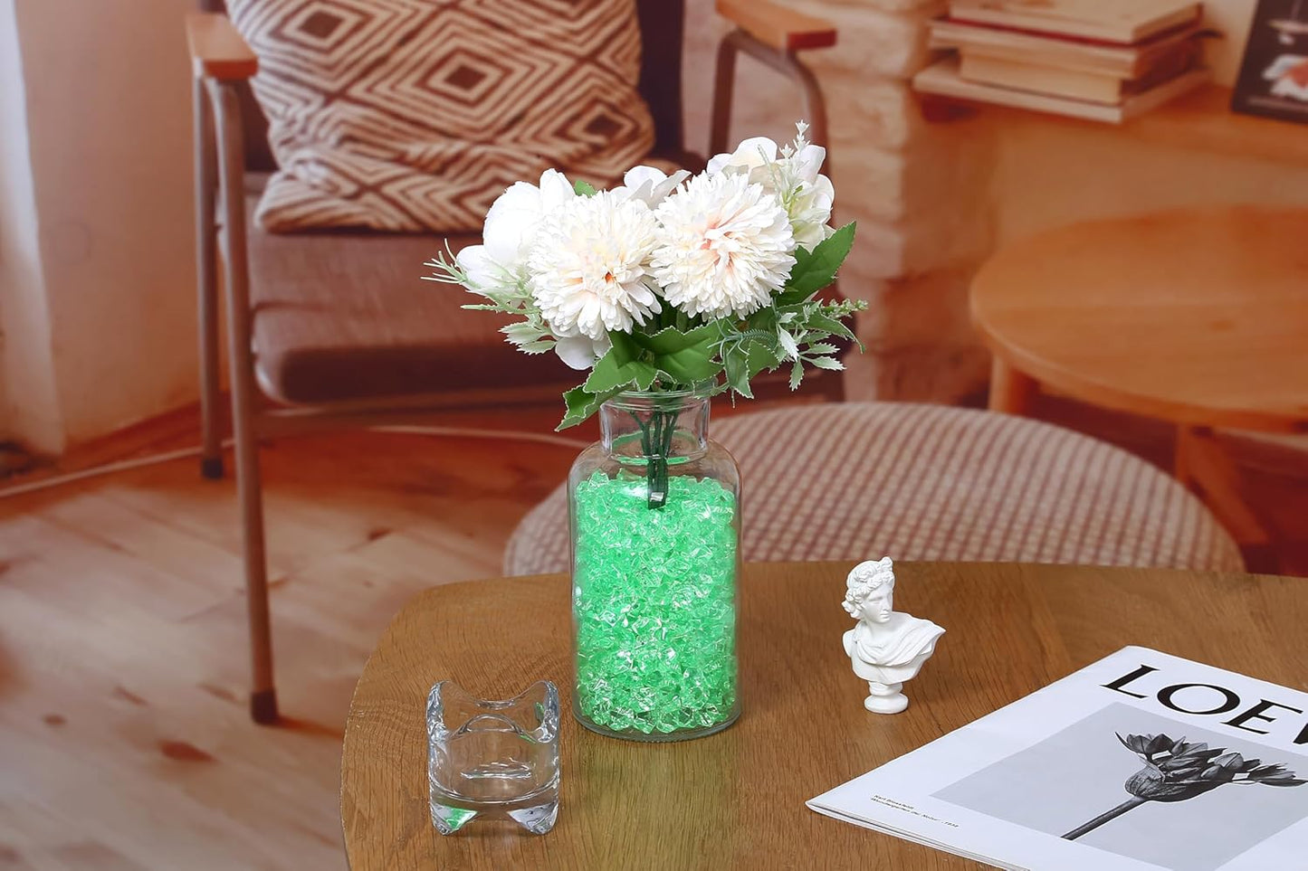 LAIDANLA 500PCS Green Acrylic Gems Vase Fillers for Centerpiece Green Fake Ice Cubes Plastic Diamonds Fake Crushed Rocks DIY Party Table Scatter Prop Wedding Decoration Accessories