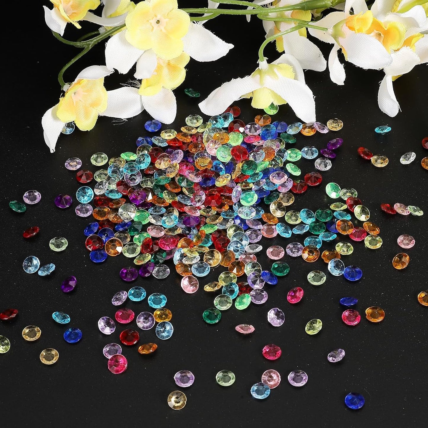 PATIKIL 4000 Pcs Wedding Table Scatter Confetti Crystals 6mm Acrylic Diamonds Vase Fillers Gems for Table Centerpiece Decorations Party Vase Beads, Light Yellow