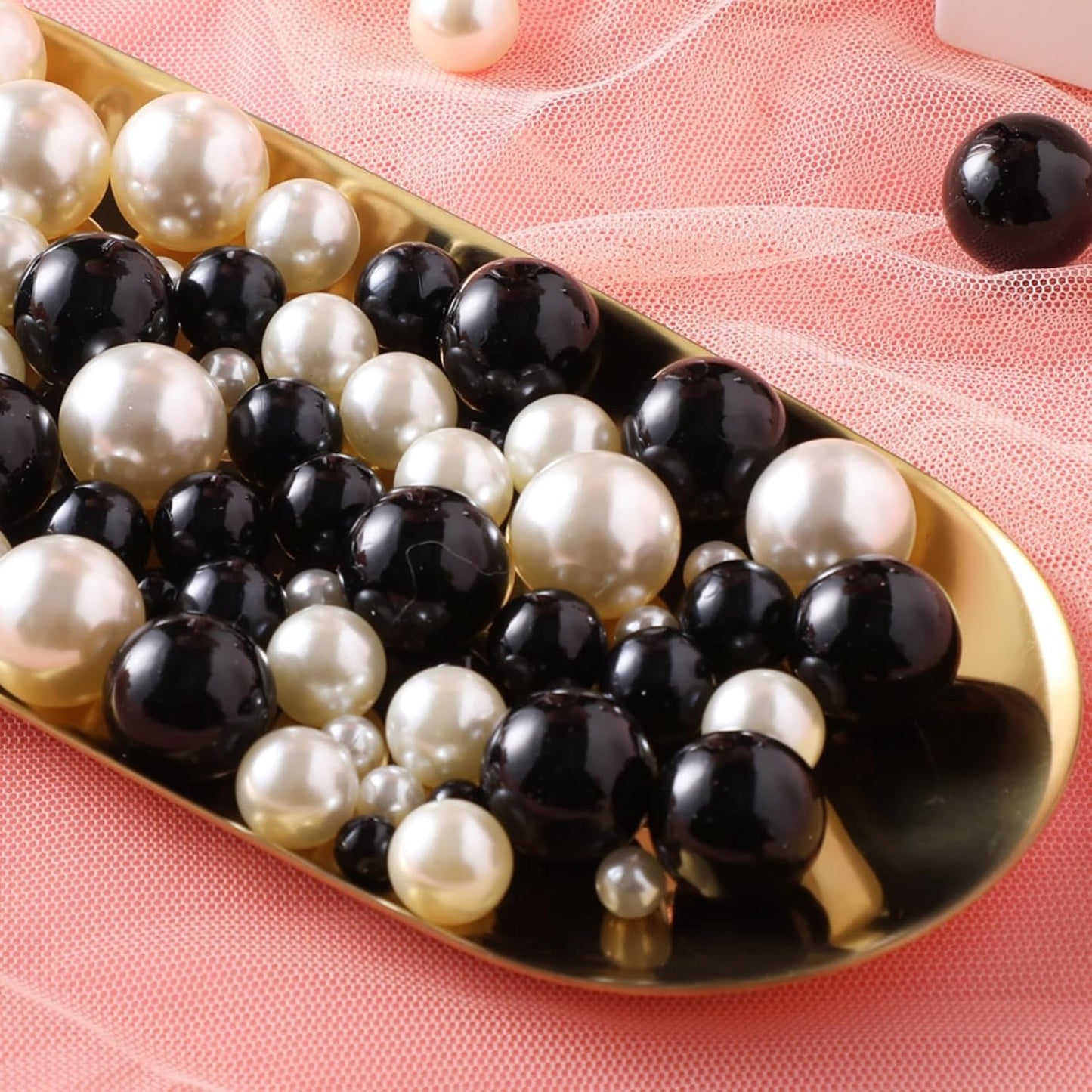 200 Pcs Vase Filler Beads Black and White Pearl Beads for Vase No Hole Pearls for Centerpieces Vases DIY Home Table Party Decor DIY Wedding 8/14/20mm