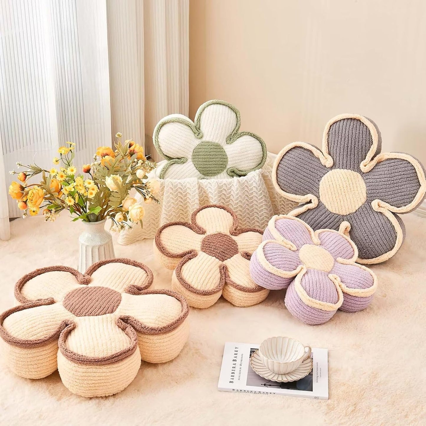 Soft Flower Shaped Floor Cushion, Decorative Throw Pillow, Seating Cushion, Room Decor Plush Pillows for Sofa Couch Bed (17.7 Inch, Ivory)