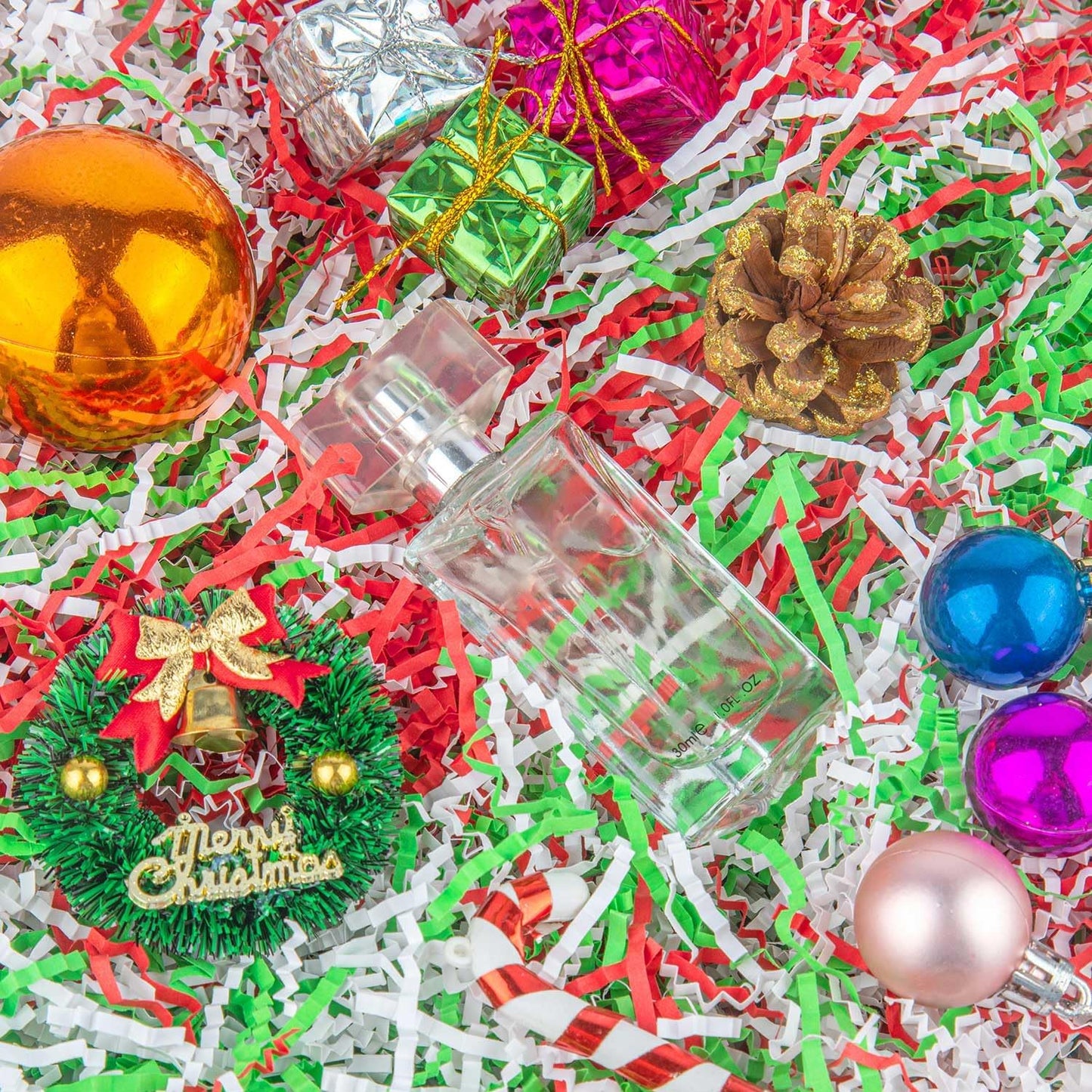 Caleihd Crinkle Cut Paper Grass Cushion Paper Streamer for Christmas Wedding Birthday Bridesmaid Engagement Craft Gift Boxes Bags Filler Decoration 4.5oz Red&Green&White