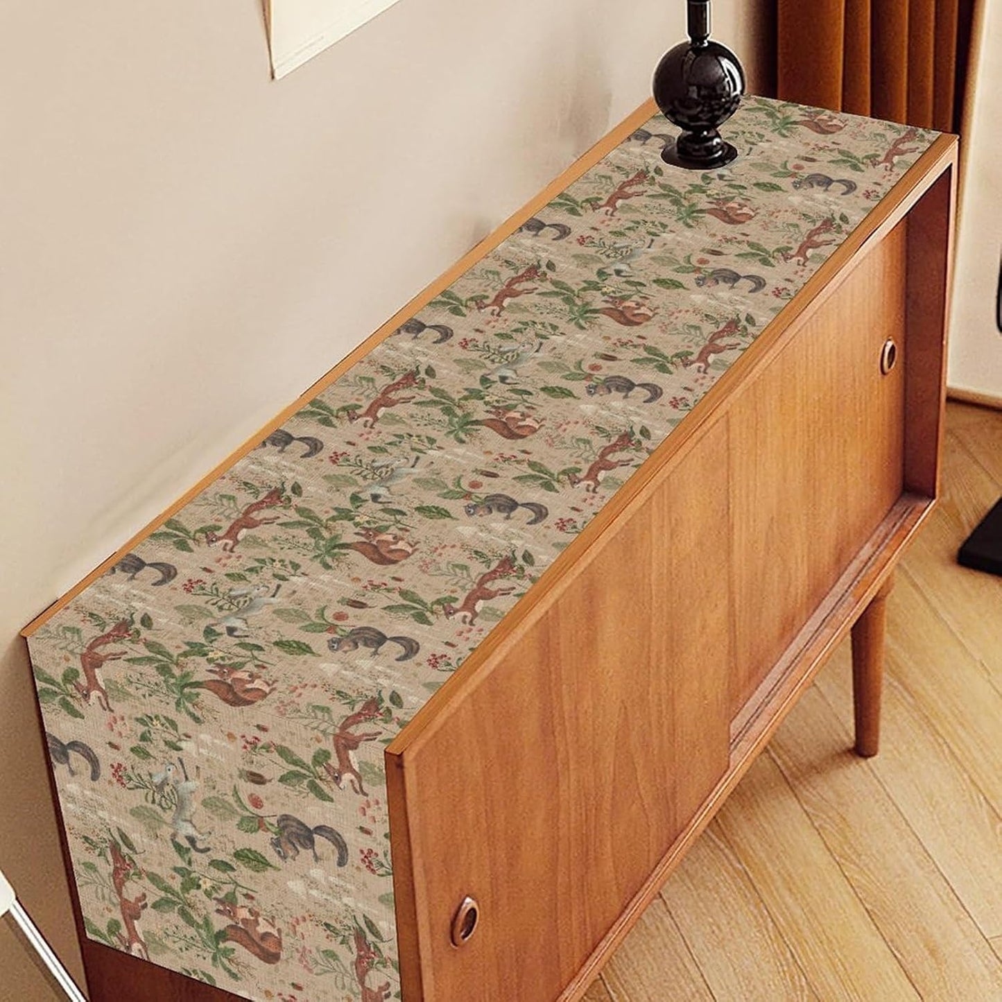 Rustic Forest Table Runner, Farmhouse Wild Woodland Animals Country Deer Fox Rabbits Watercolor Table Center Decor for Home Kitchen Dining Patio Holiday Party Outdoor Table Decorations, 13"x36" Inch