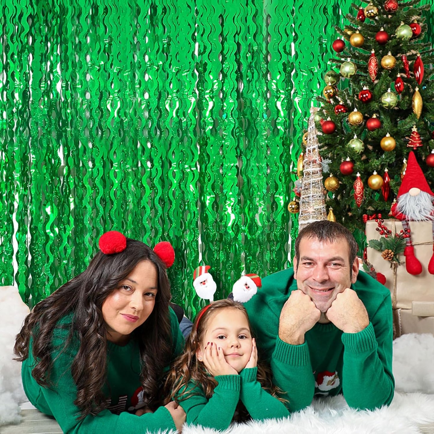 Tinsel Foil Fringe Curtains Wavy Backdrop for Parties Sparkle Metallic Wavy Foil Fringe Backdrop Curtain for Party Decorations Photo Booth Props for Birthday Graduation Wedding