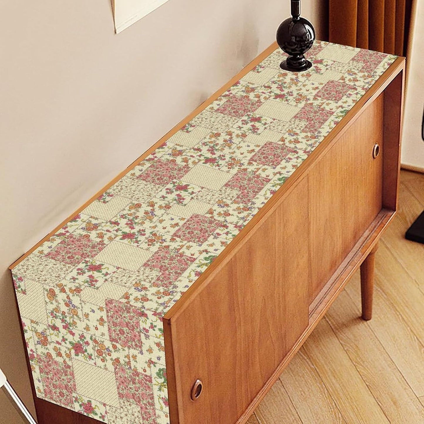 Boho Patchwork Table Runner, Vintage Farmhouse Colorful Wildflowers Bohemian Paisley Flower Table Center Decor for Home Kitchen Dining Patio Holiday Party Indoor Table Decorations, 13"x36" Inch