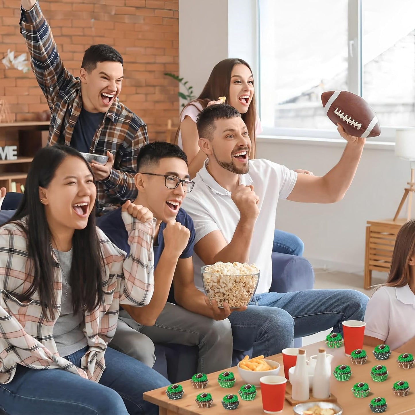 COcnny Football Mini Cupcake Liners - 600pcs Football Themed Mini Baking Cups Muffin Cupcakes Wrappers, Rugby Sport Paper Cake Wrap Making Supplies for Game Day Post-match Celebration Party (6 Styles)