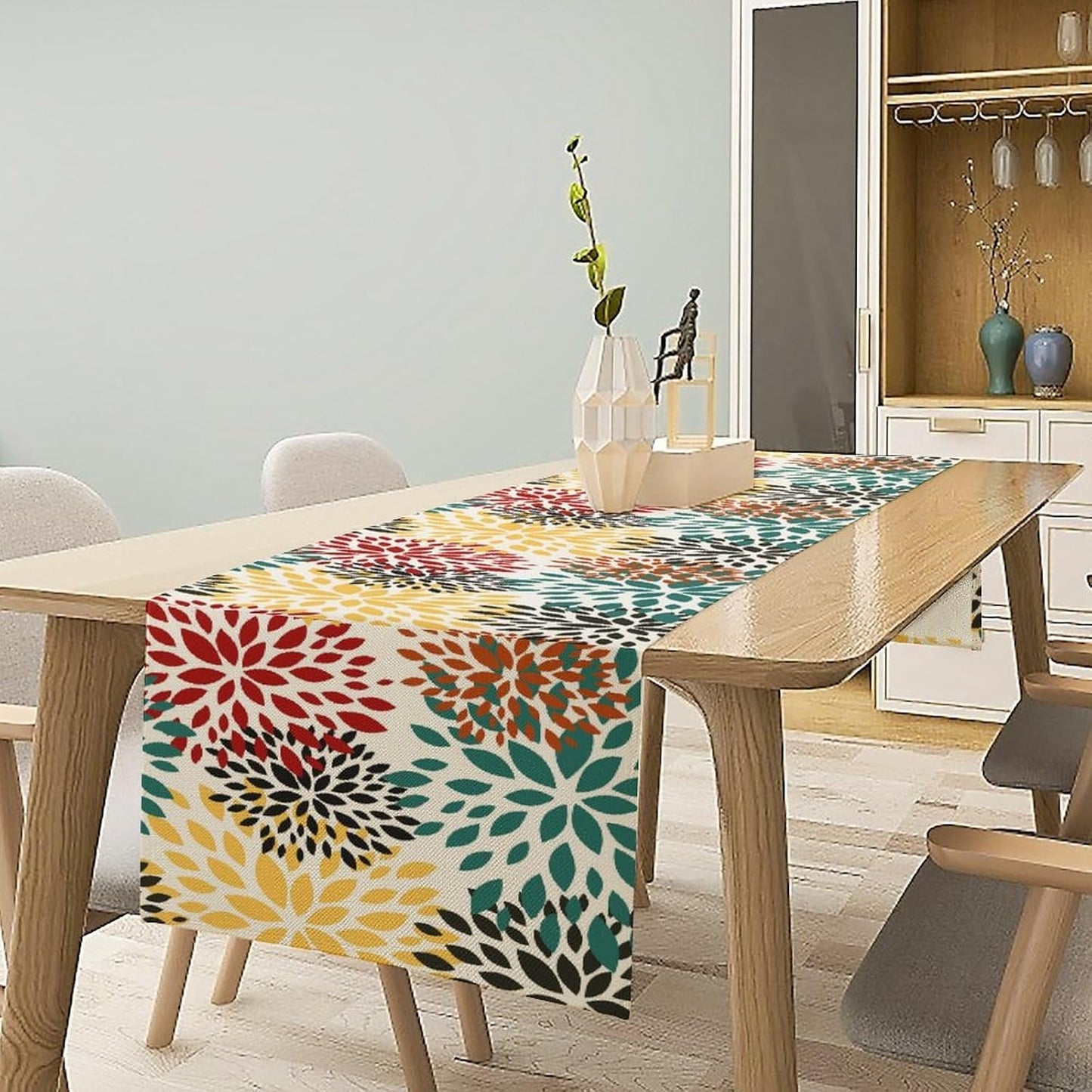 Green Red Dahlia Flower Table Runner Chrysanthemum Geometric Kitchen Dining Bedroom Living Room Table Decor for Indoor Outdoor Home Party, 13x36 Inch