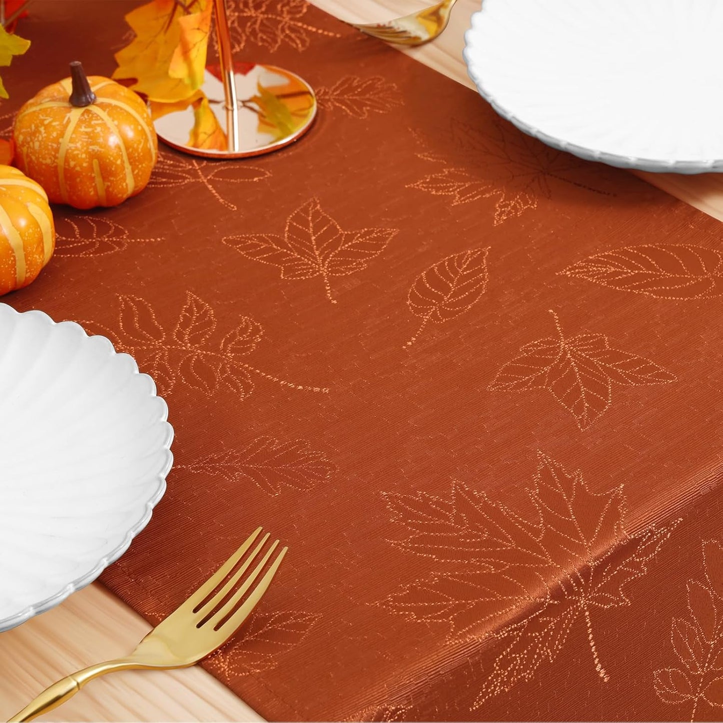 Smiry Fall Table Runner - 13x72 Inch Autumn Leaves Damask for Harvest Parties and Thanksgiving Dinner, Rust