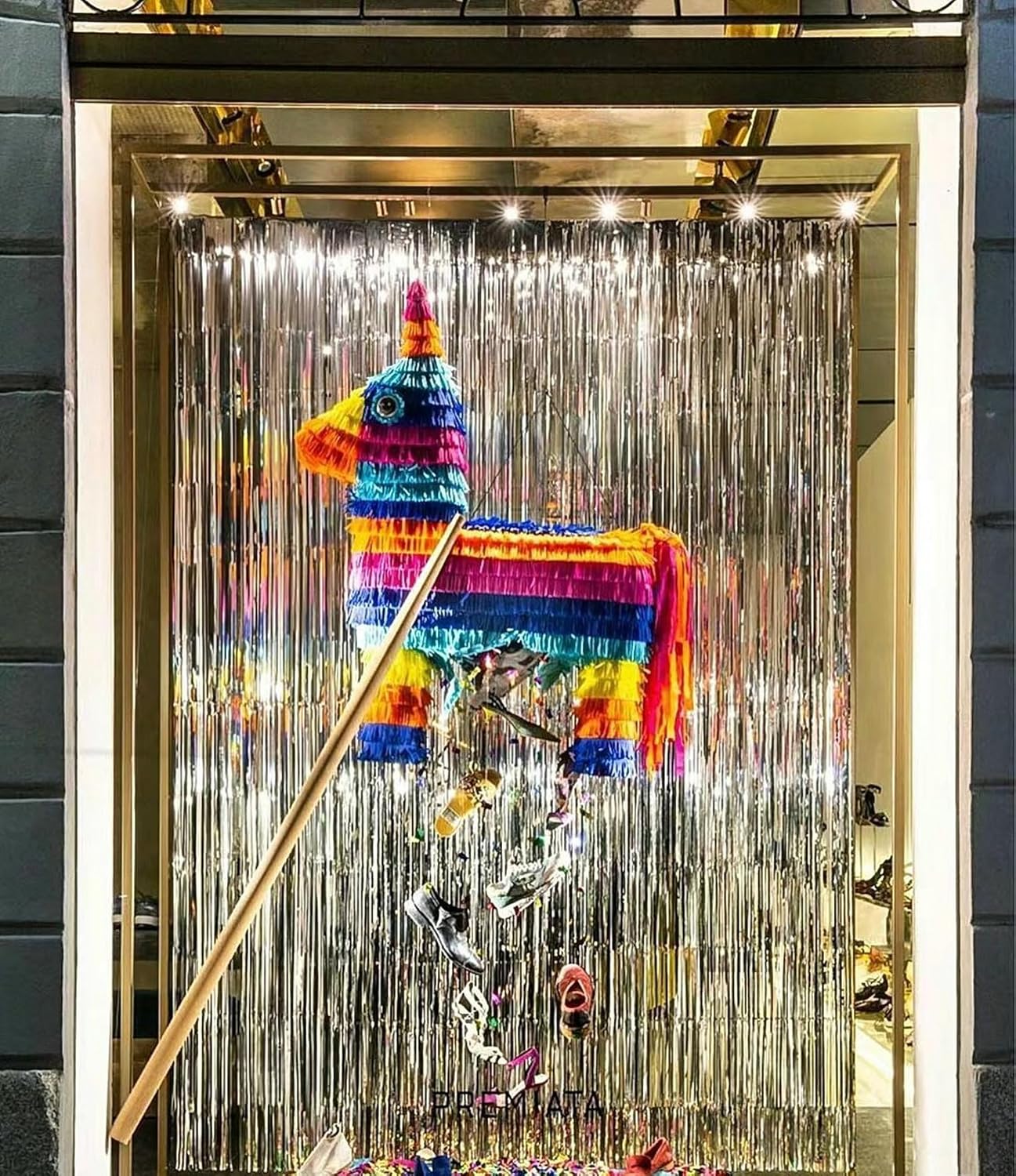 GOER 3.2 ft x 8.2 ft Metallic Tinsel Foil Fringe Curtains Party Photo Backdrop Party Streamers for Birthday,Graduation,New Year Eve Decorations Wedding Decor (4 Packs,Silver)