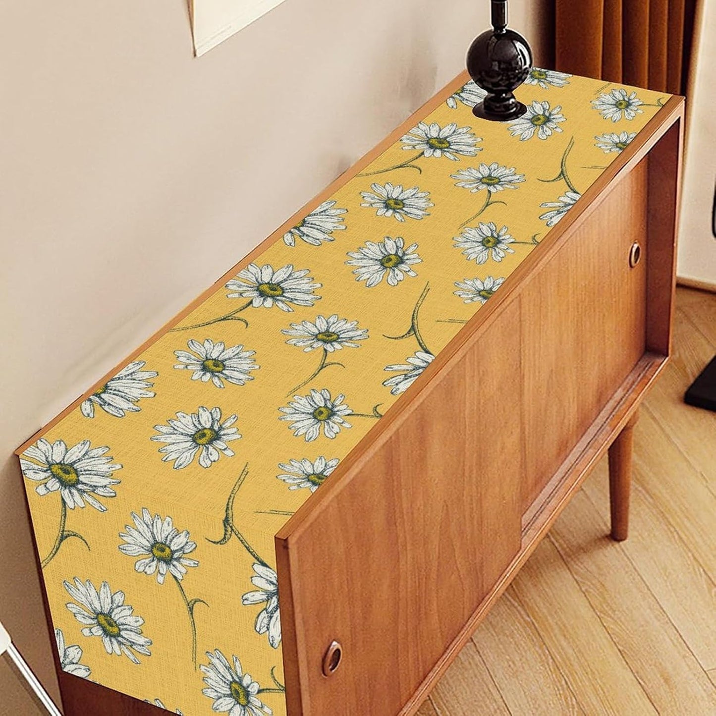 Farmhouse Table Runner, Rustic Wood Plank Spring Daisy Flower Retro Wooden Country Table Center Decor for Home Kitchen Dining Patio Holiday Party Indoor Outdoor Table Decorations, 13"x72" Inch