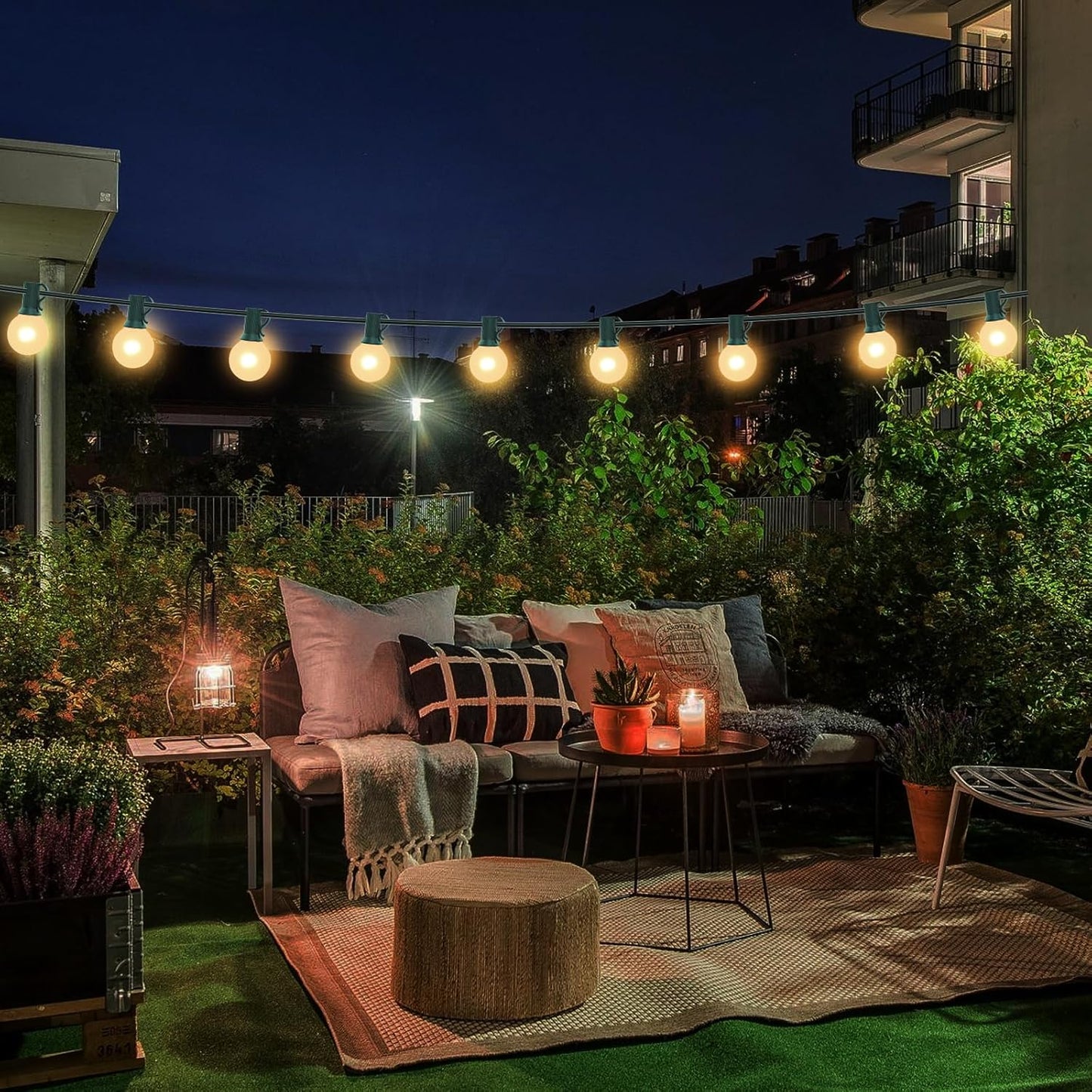 SUNSGNE G40 Round Christmas Lights Outdoor, 25ft Vintage Christmas Globe Lights with 27 5W Frosted White Lights(2 Spare) for Outdoor Garden Party Wedding Backyard Patio Decor, Green Wire