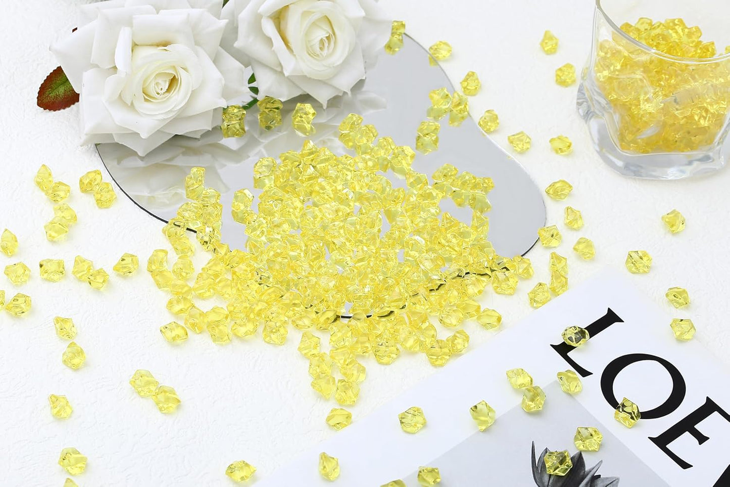 LAIDANLA 500PCS Yellow Acrylic Gems Vase Fillers Yellow Fake Ice Cubes Plastic Diamonds Fake Crushed Rocks for Centerpiece DIY Party Table Scatter Prop Wedding Decoration Accessories
