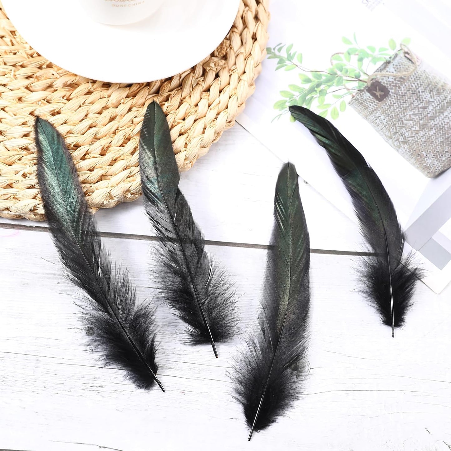 SOGUGOM Black Rooster Tail Feathers - 200 pcs 5-7 inch Craft Feathers Bulk for Craft Projects, Halloween, Hats and Cocktail Table Centerpieces(Black)