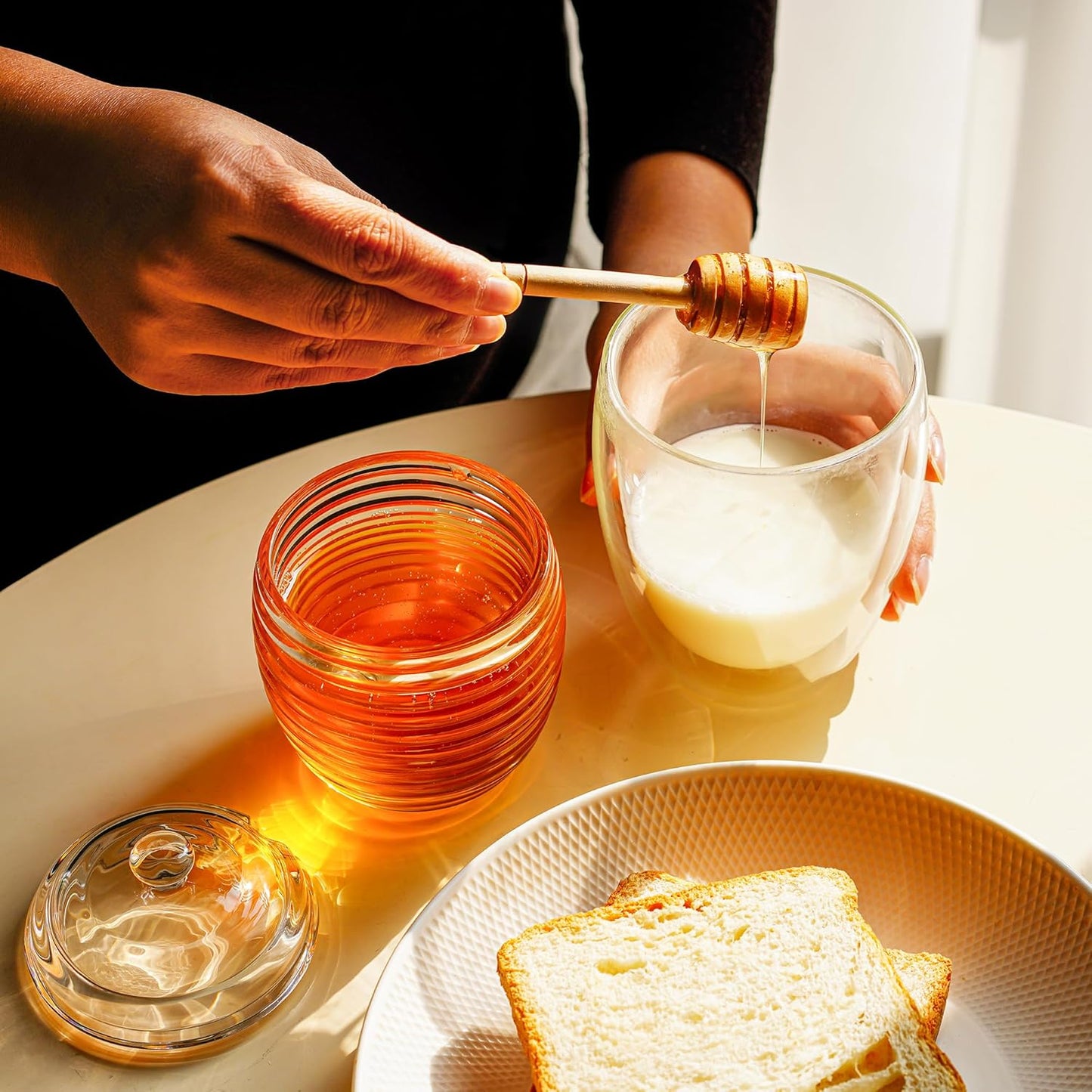 kanpura 9oz Glass Honey Dispenser, Glass Honey Jar with Dipper,Clear Crystal Honey Pot for Home Kitchen,Store Honey and Syrup,Easy to Clean