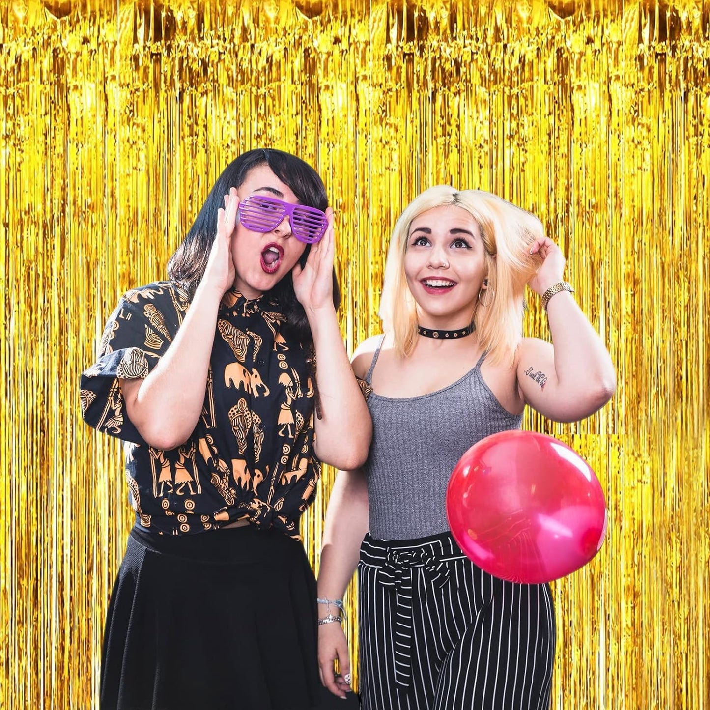 4P Metallic Foil Fringe Tinsel Table Skirts for Rectangle Tables Backdrop Banner Tinsel Streamer Garland Curtains for Parade Floats Wedding Graduation Anniversary Birthday Parties Decoration (Gold)