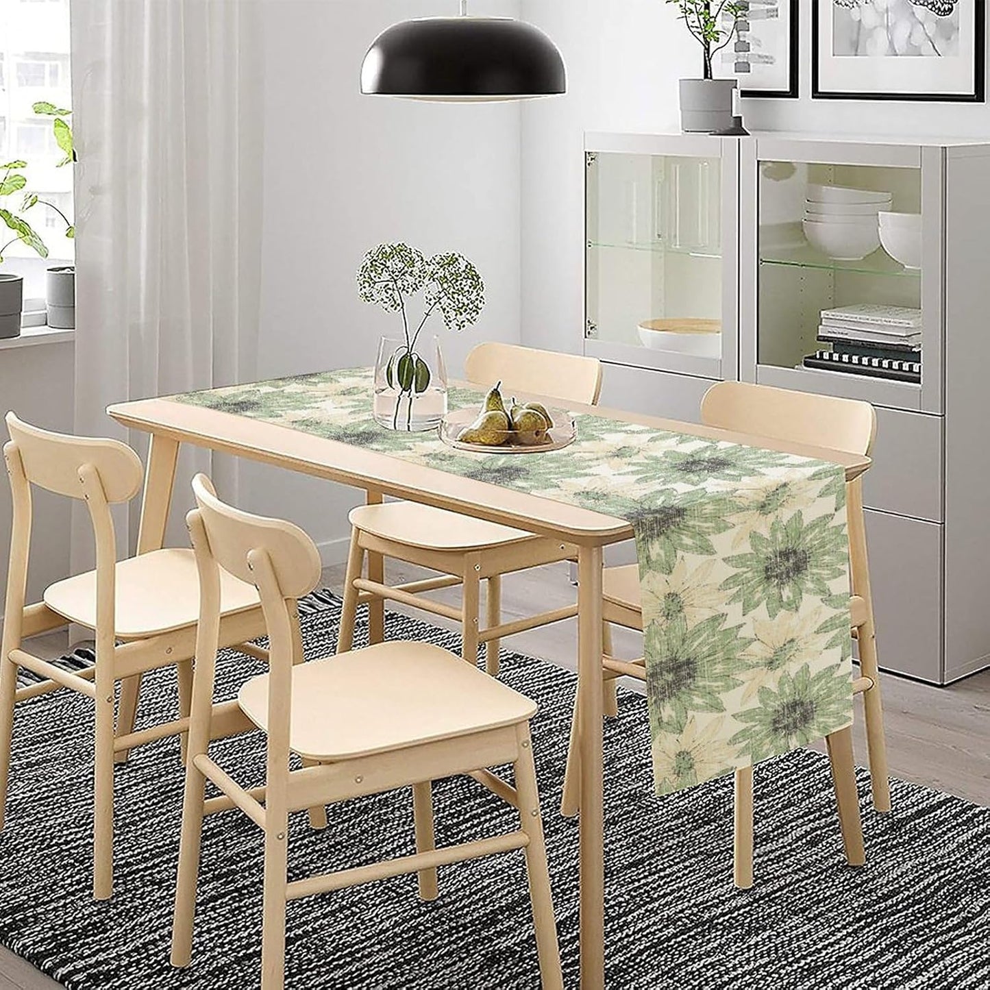 Chrysanthemum Vintage Floral Table Runner, Elegant Yellow Sunflower Spring Summer Elegant Pattern Artichokes Flower Table Runner for Party Kitchen Dining Living Room Decor, 13x36 Inch